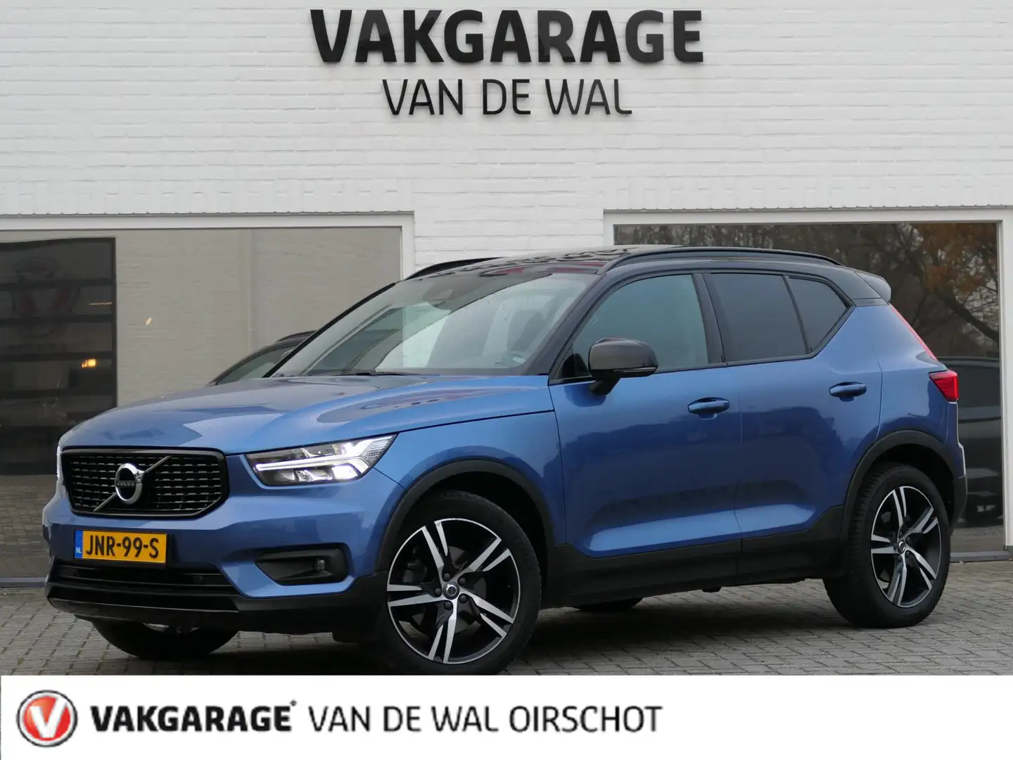Volvo XC40 2.0 T5 AWD R-Design | Panoramadak | Harman/Kardon Blauw - 1