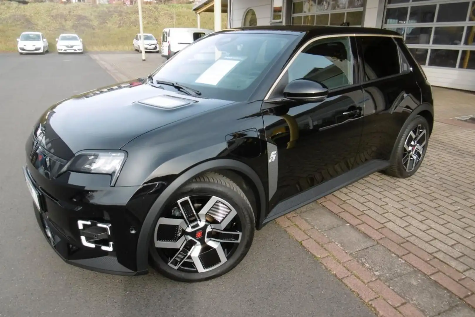 Renault R 5 Techno 120 Urban Range Schwarz - 1