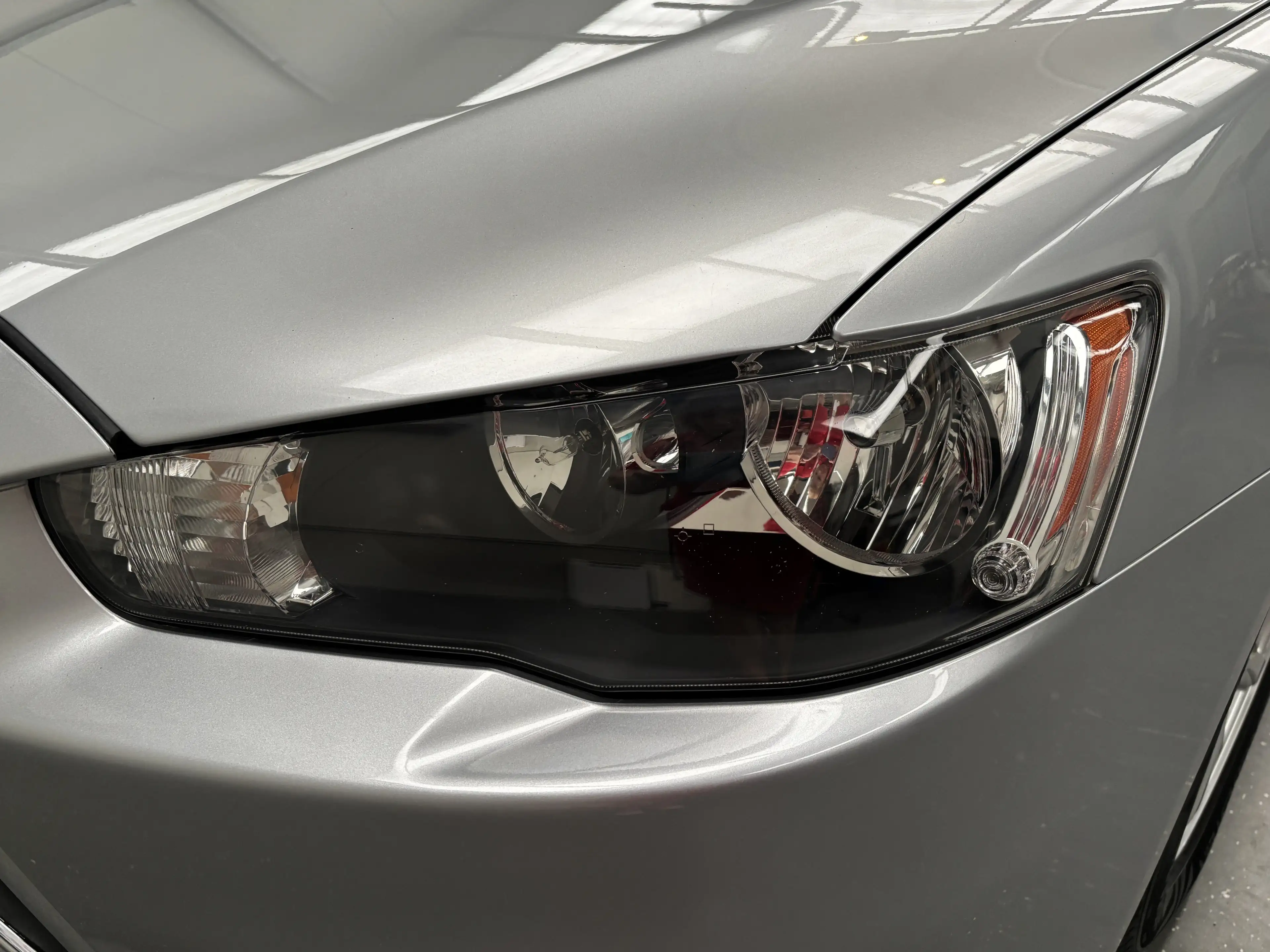 Mitsubishi Lancer Sportback 1.6 Edition One Volledig onderhouden | T — photo 37