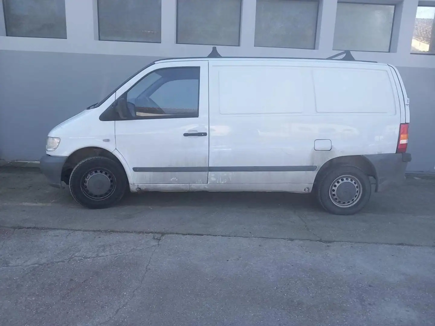 Mercedes-Benz Vito F30/32 108 CDI cat Furgone White - 2