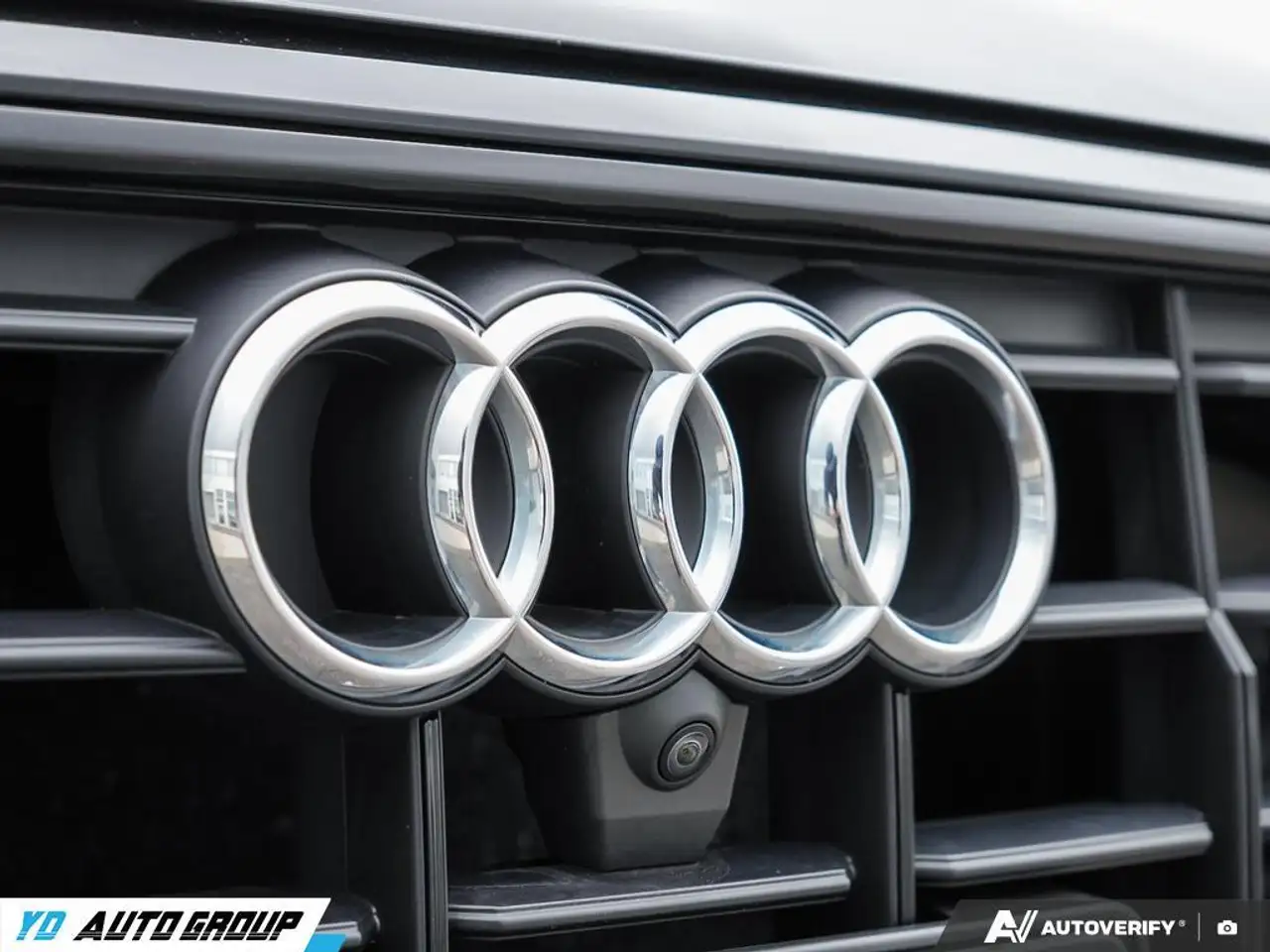Audi Q8 снимка Audi Q8