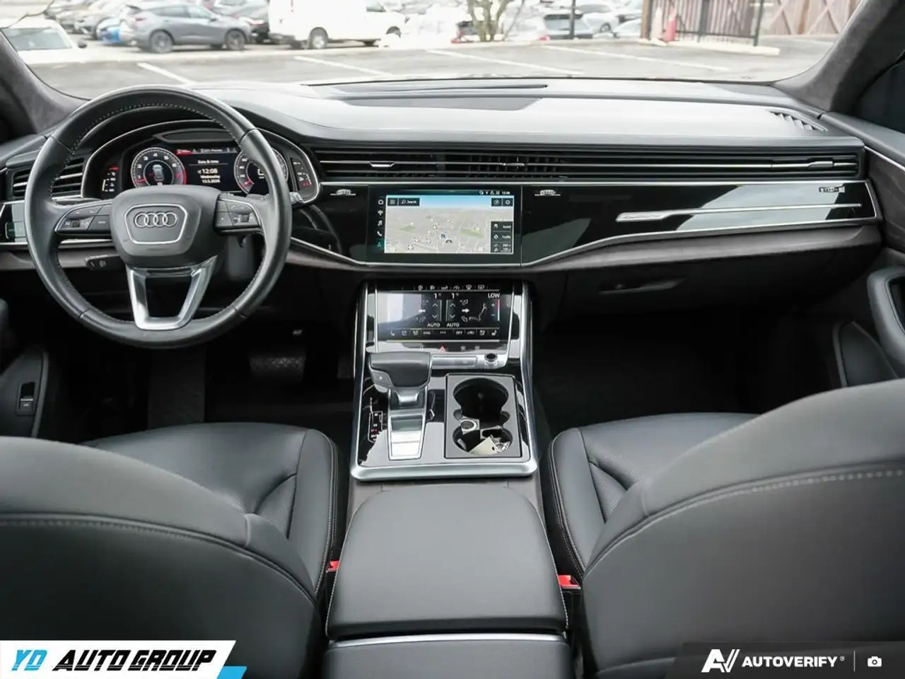 Audi Q8 снимка Audi Q8