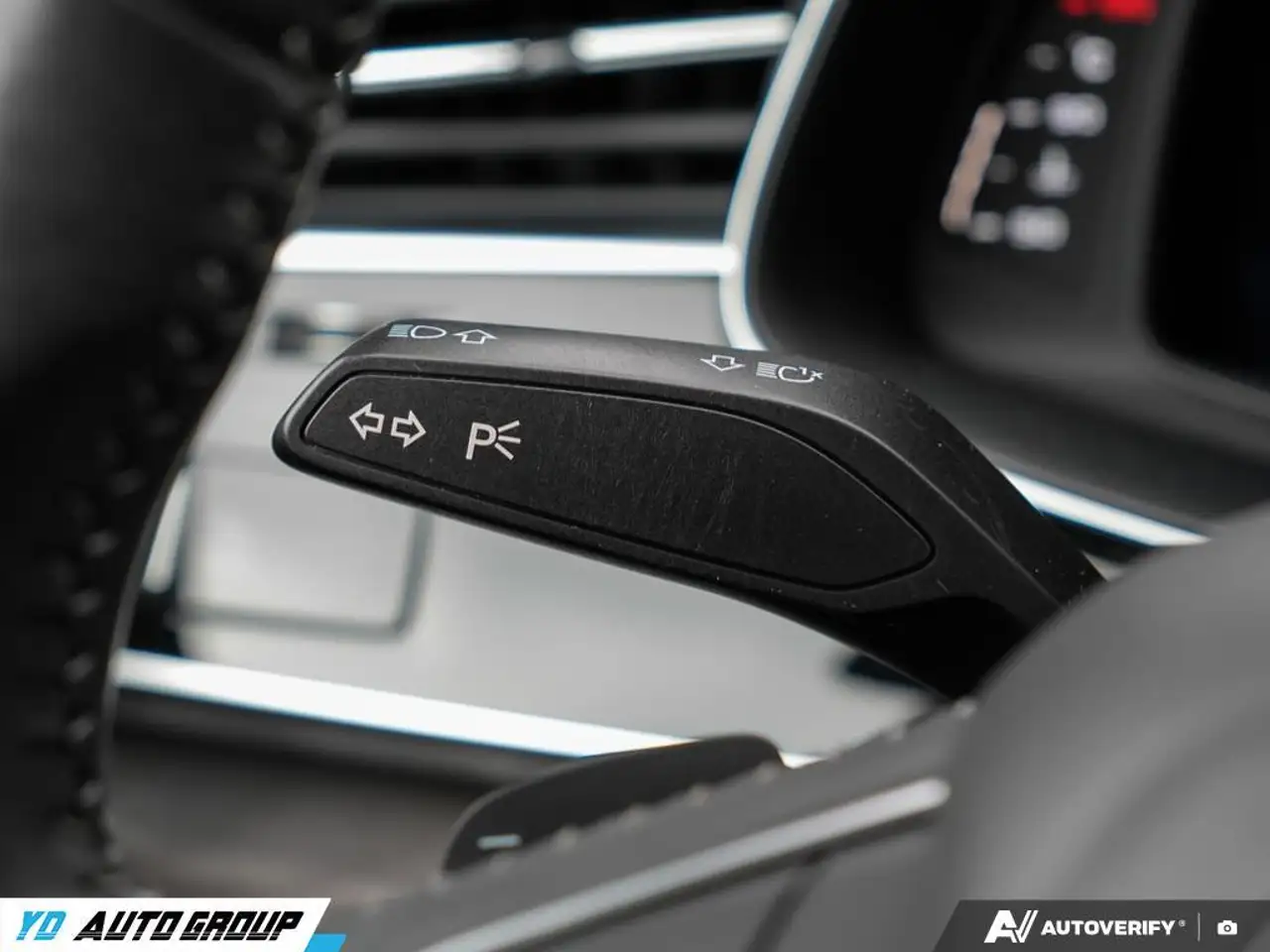 Audi Q8 снимка Audi Q8