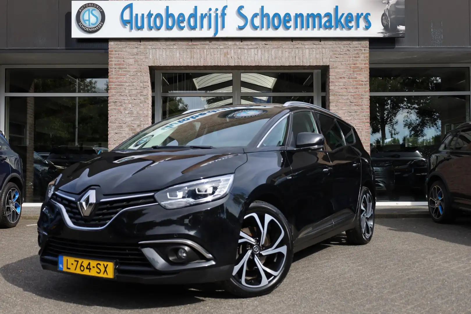 Renault Grand Scenic 1.2 TCe Bose 7p. TREKHAAK CARPLAY PANO HALF-LEER N Noir - 1