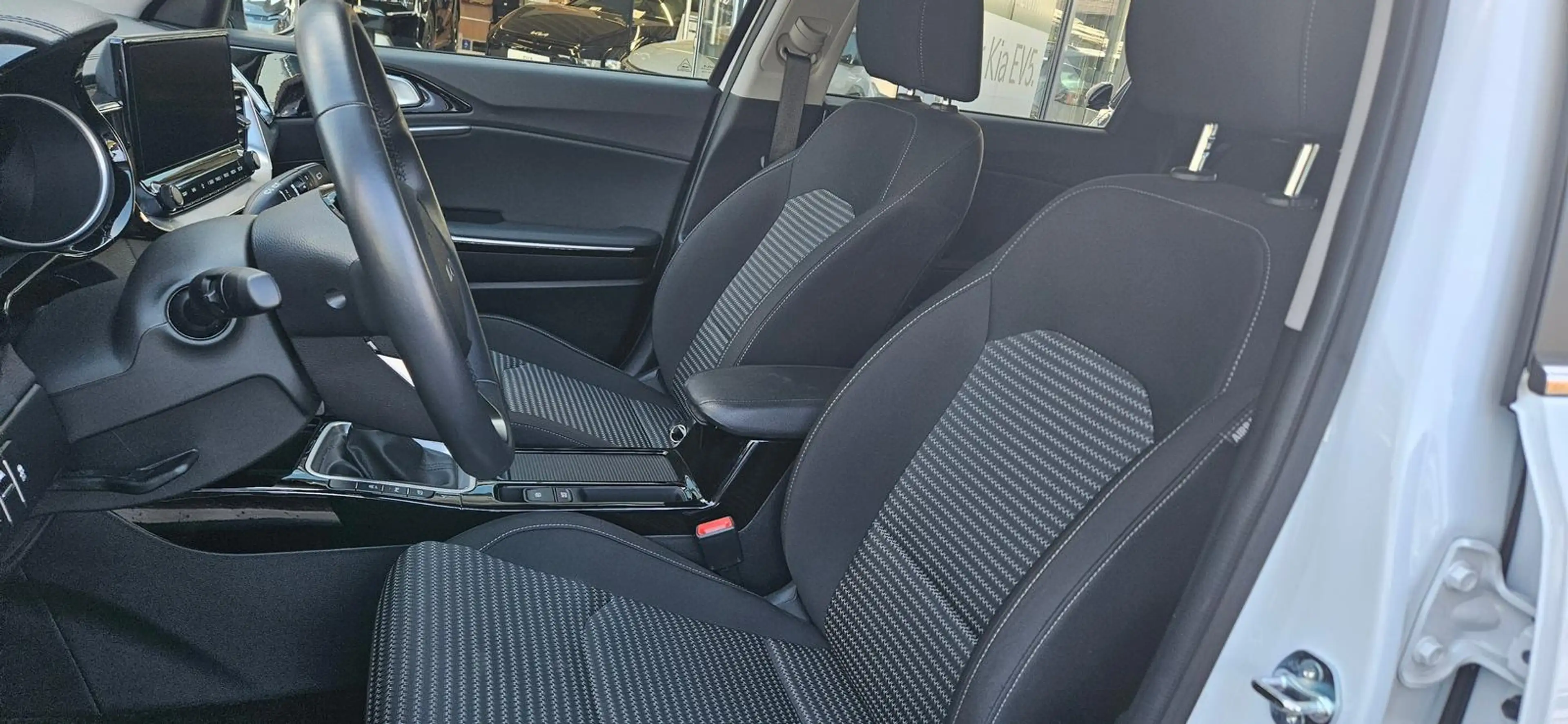 Kia Ceed / cee'd Ultimate Edition NAVI KAMERA SHZ LHZ — photo 10
