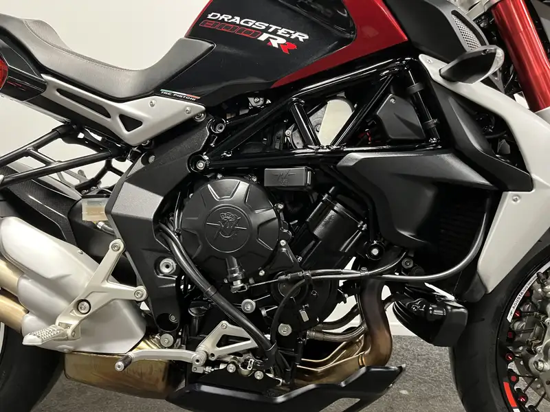 MV Agusta Brutale 800 - foto 7