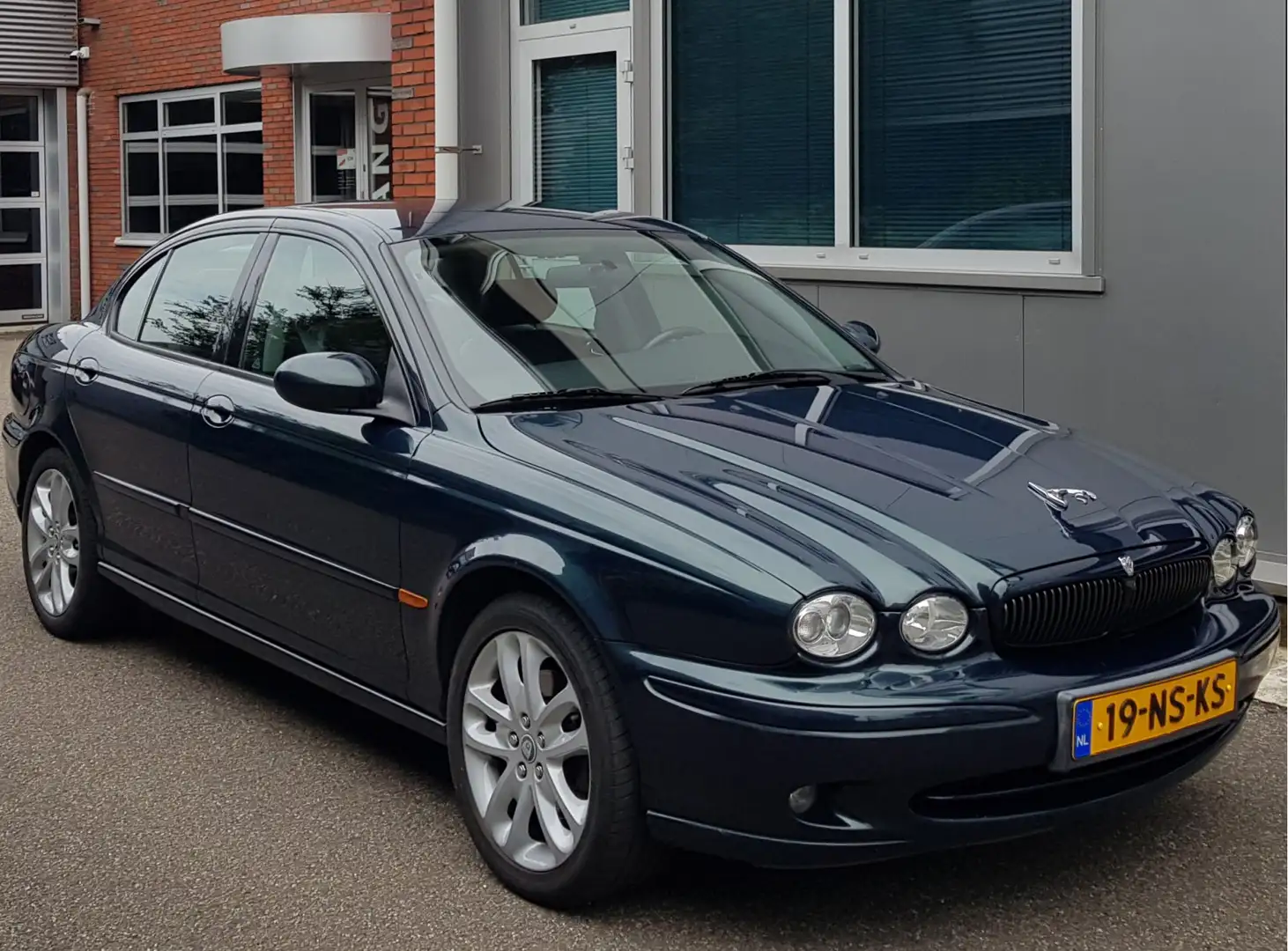 Jaguar X-Type 2.5 V6 Sport Aut 166.748Km Airco Trekhaak Groen - 1