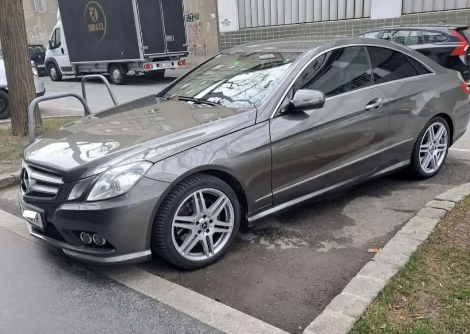 Mercedes-Benz E 250 BlueEfficiency CDI Aut. - 1