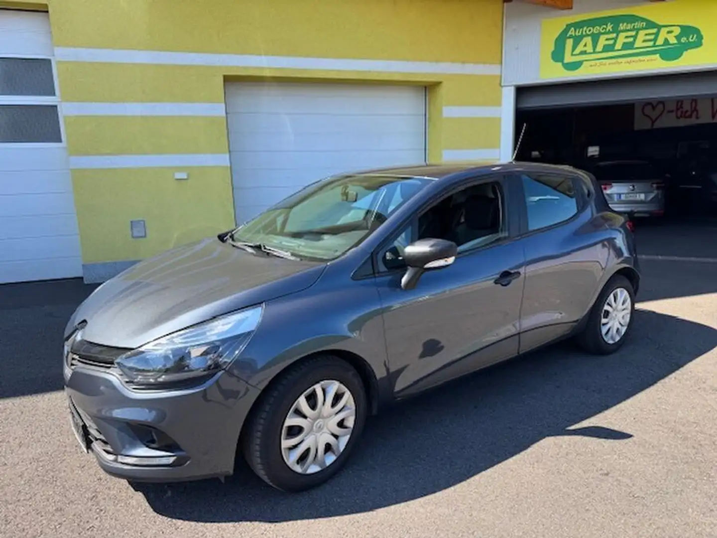 Renault Clio Life - nur 59400km! Klima-Tempomat-Bluetooth! Grau - 1