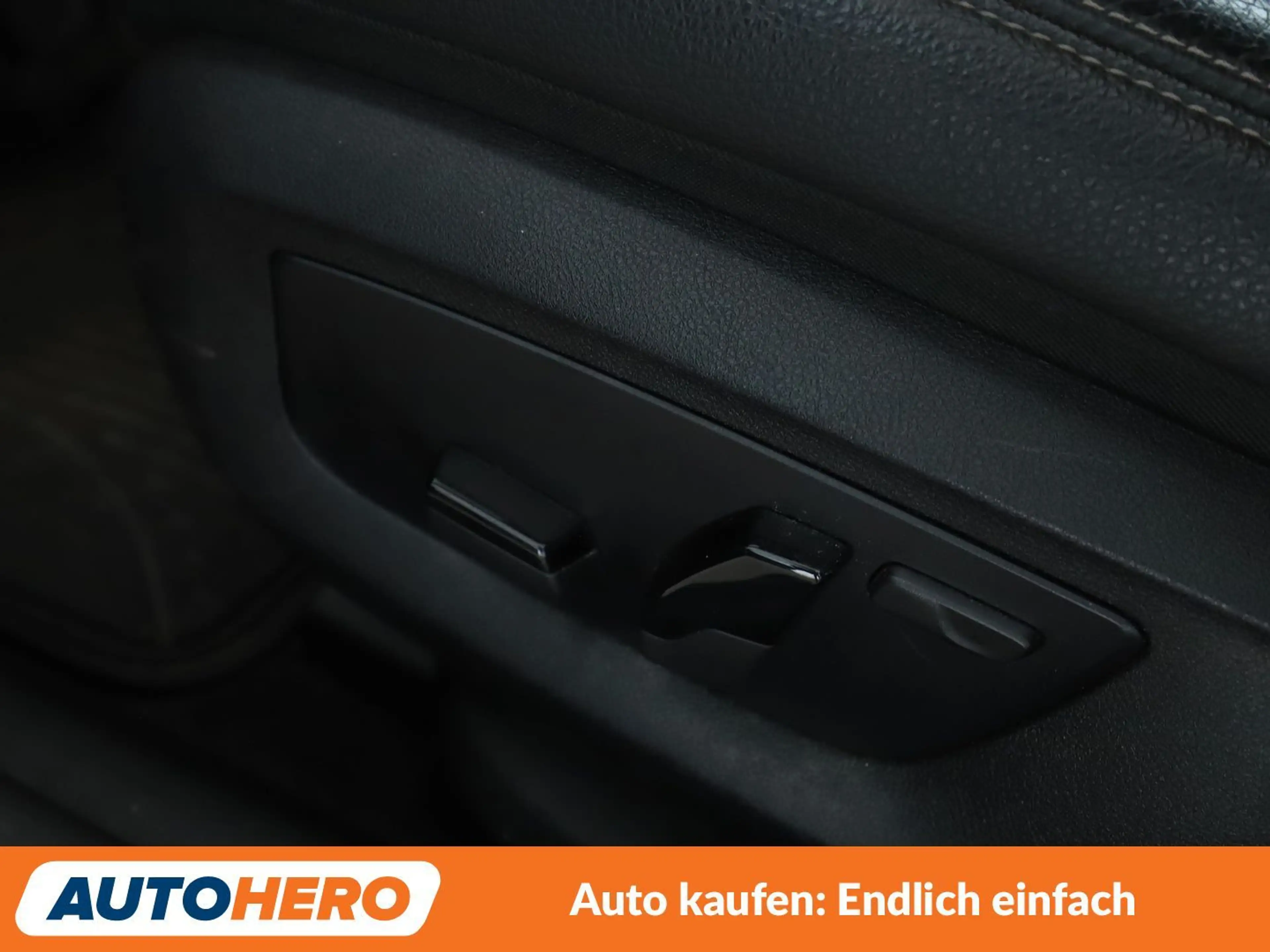 BMW 520 520i Sport Line Aut.*NAVI*CAM*TEMPO*SHZ*ALU*KLIMA* — photo 28