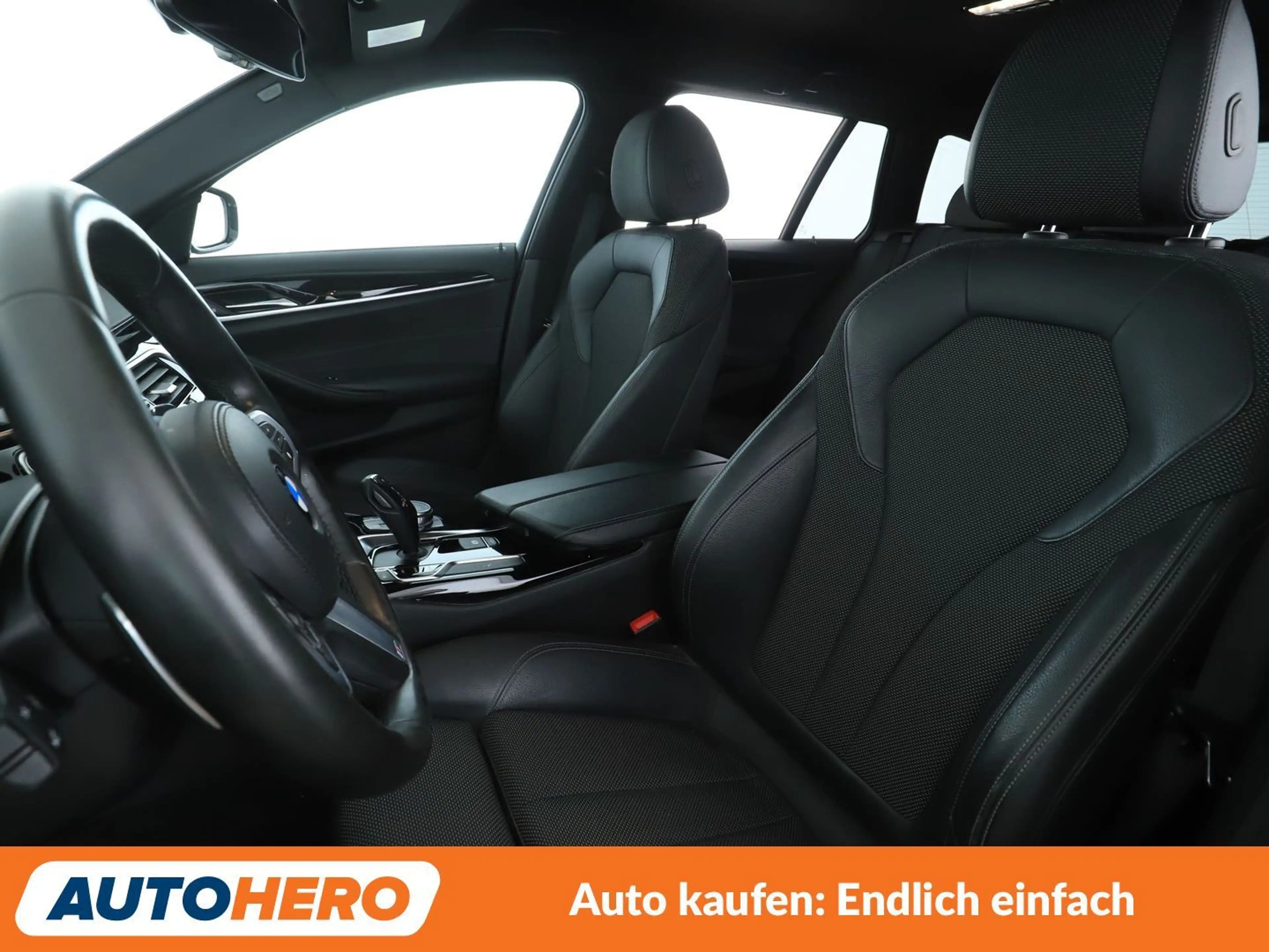 BMW 520 520i Sport Line Aut.*NAVI*CAM*TEMPO*SHZ*ALU*KLIMA* — photo 10