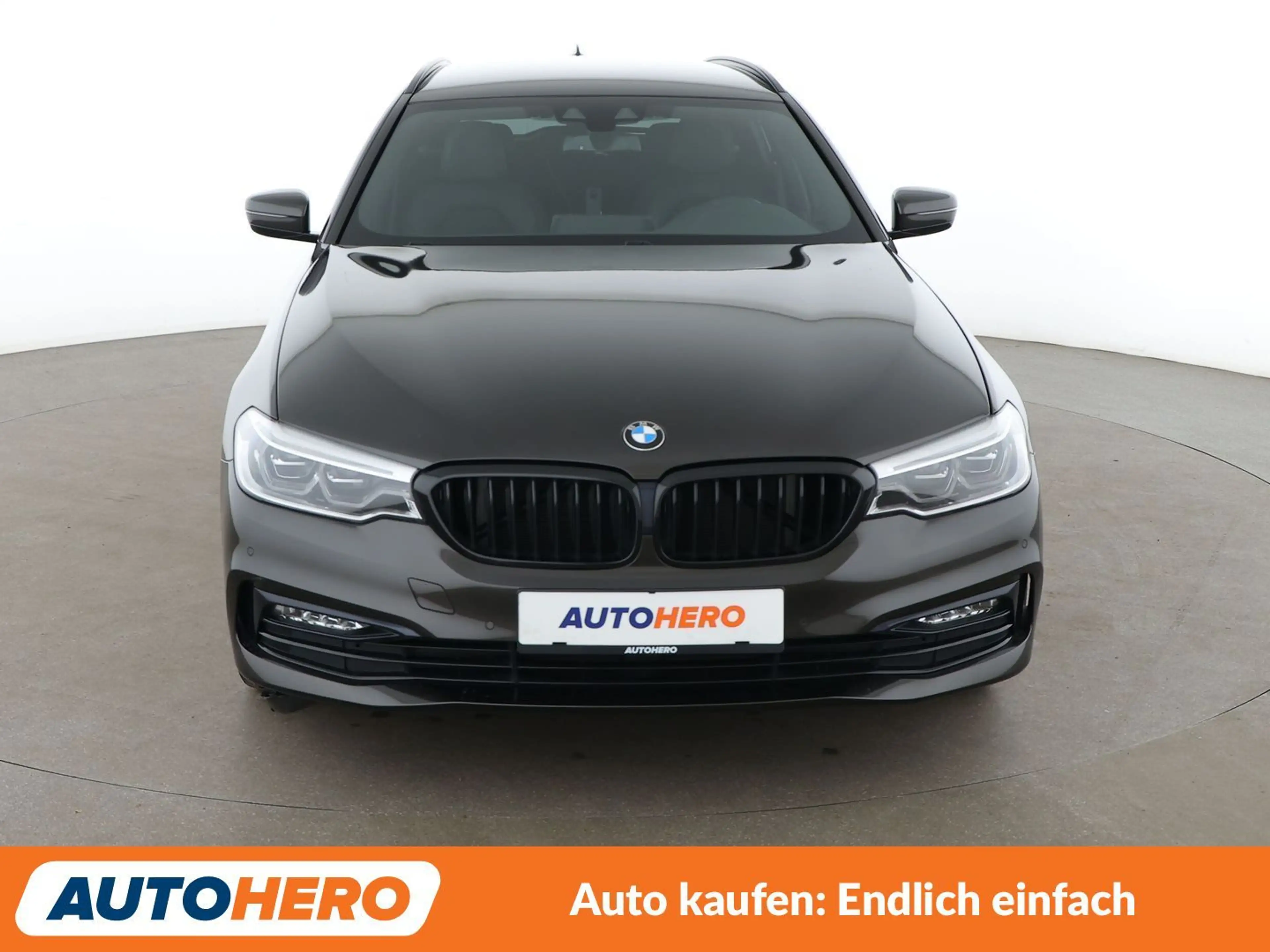 BMW 520 520i Sport Line Aut.*NAVI*CAM*TEMPO*SHZ*ALU*KLIMA* — photo 9