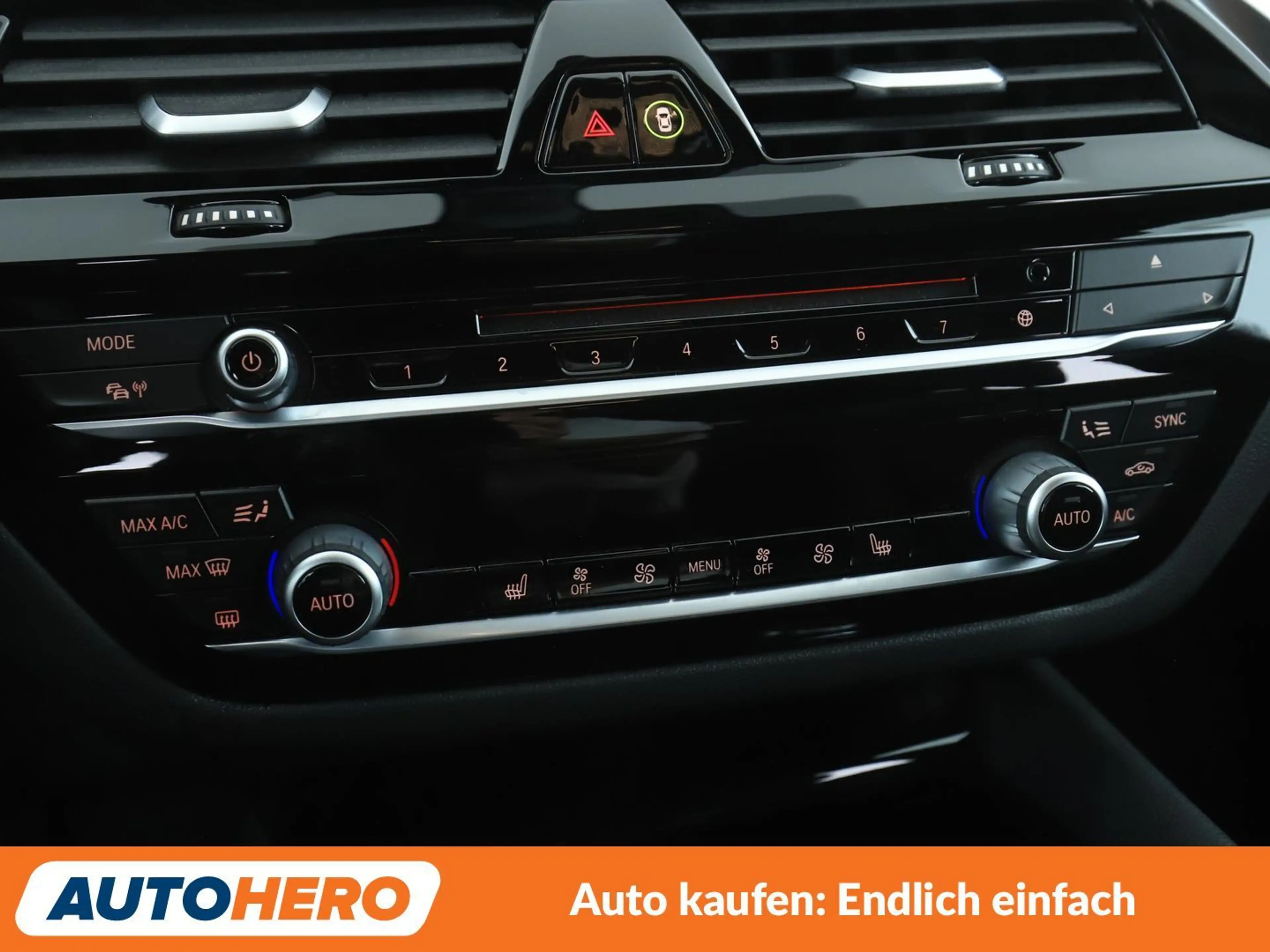 BMW 520 520i Sport Line Aut.*NAVI*CAM*TEMPO*SHZ*ALU*KLIMA* — photo 23