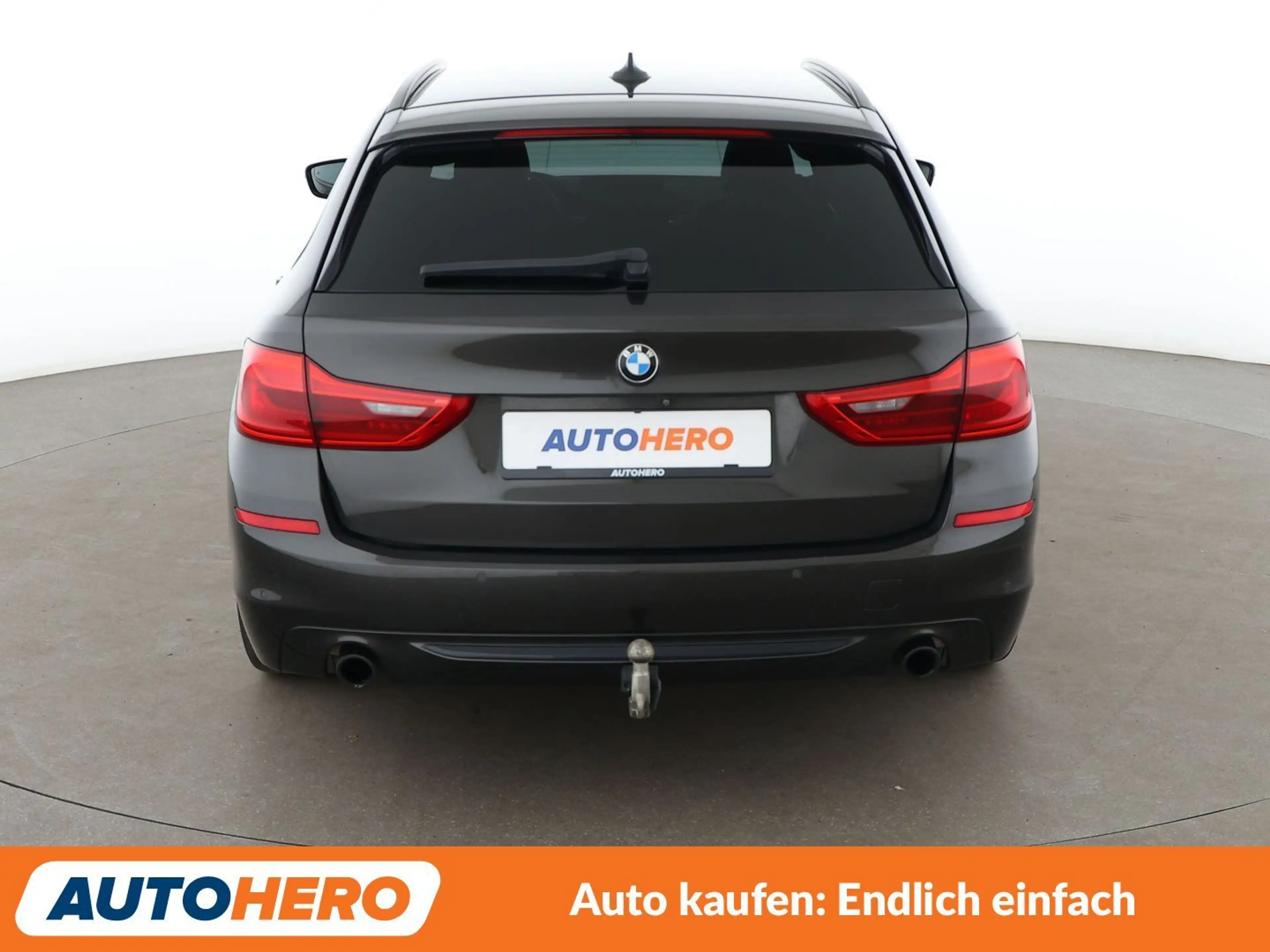 BMW 520 520i Sport Line Aut.*NAVI*CAM*TEMPO*SHZ*ALU*KLIMA* — photo 5