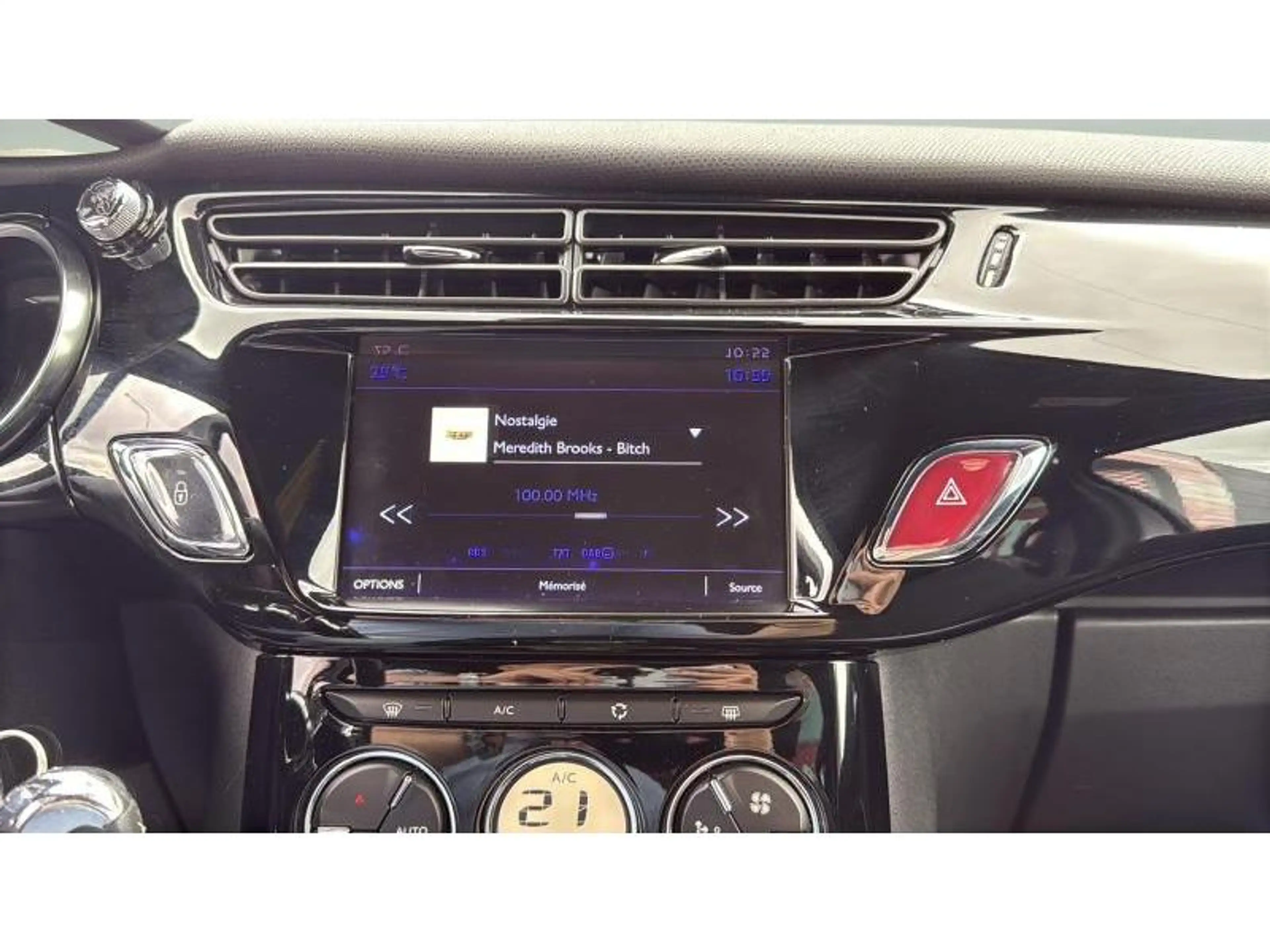 DS Automobiles DS 3 DS 3 1.2 PureTech Sport Chic S — photo 14