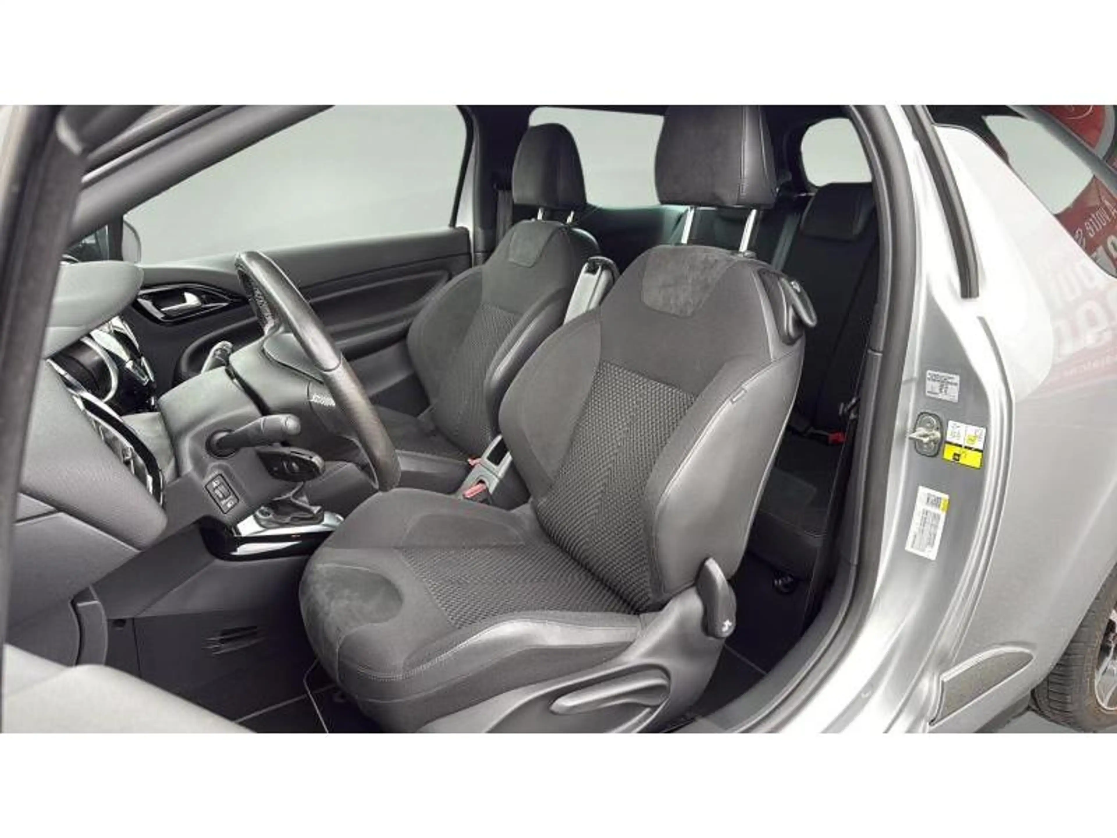 DS Automobiles DS 3 DS 3 1.2 PureTech Sport Chic S — photo 11