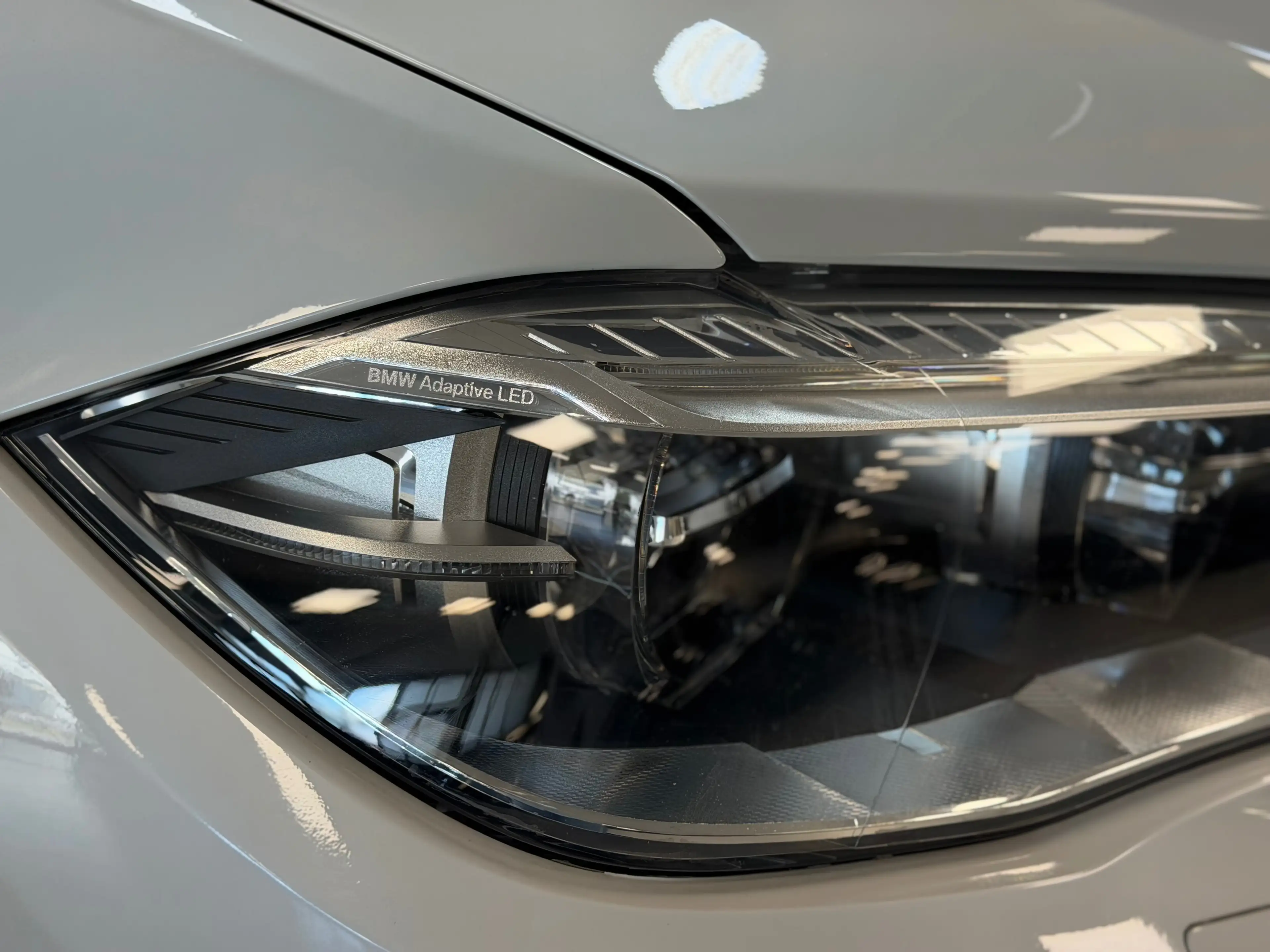 BMW X5 xDrive 40e • M-Pack • Performance Styling • Full Option — photo 5
