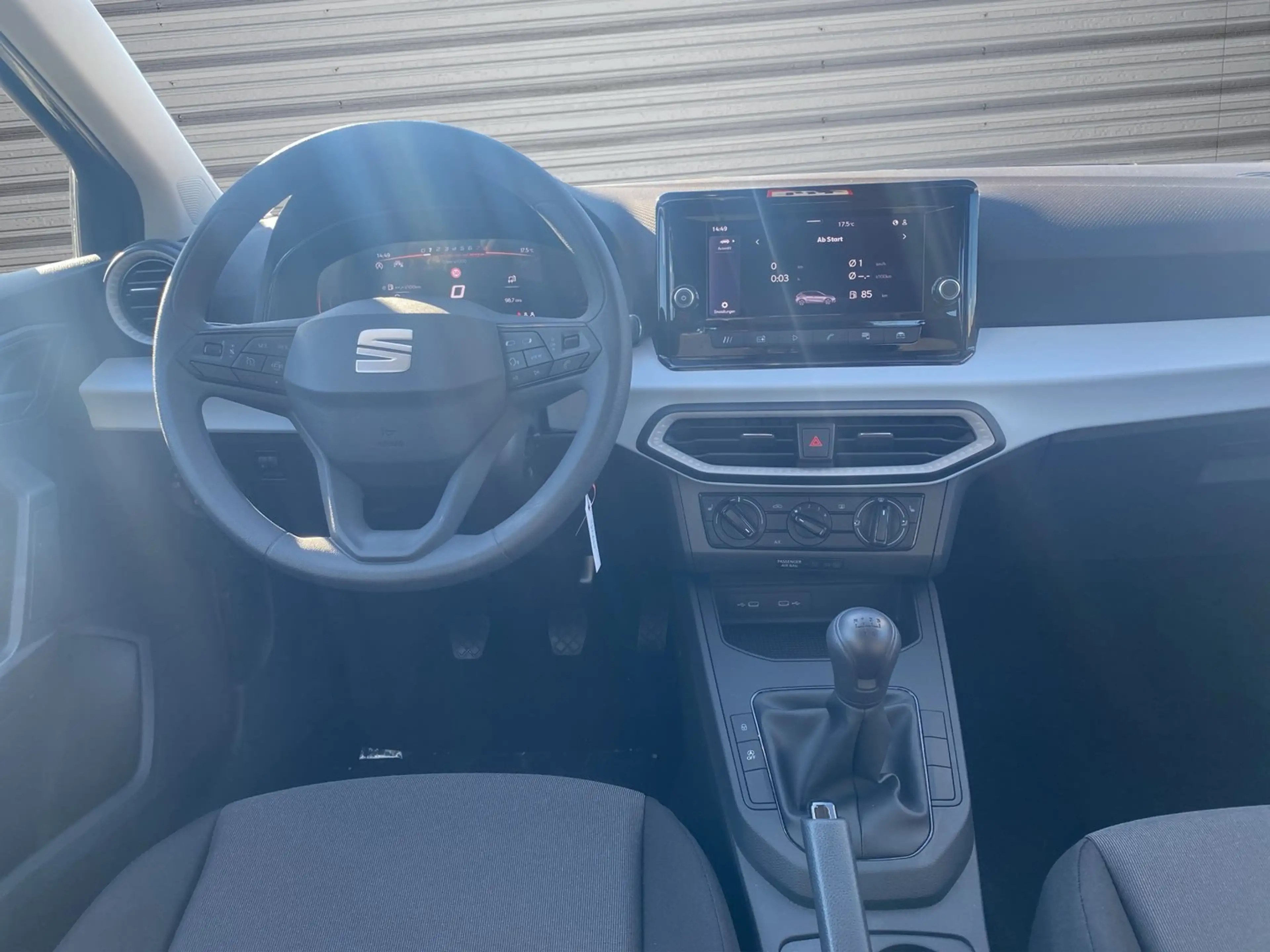 SEAT Ibiza Reference Edition 1.0 TSI — photo 10