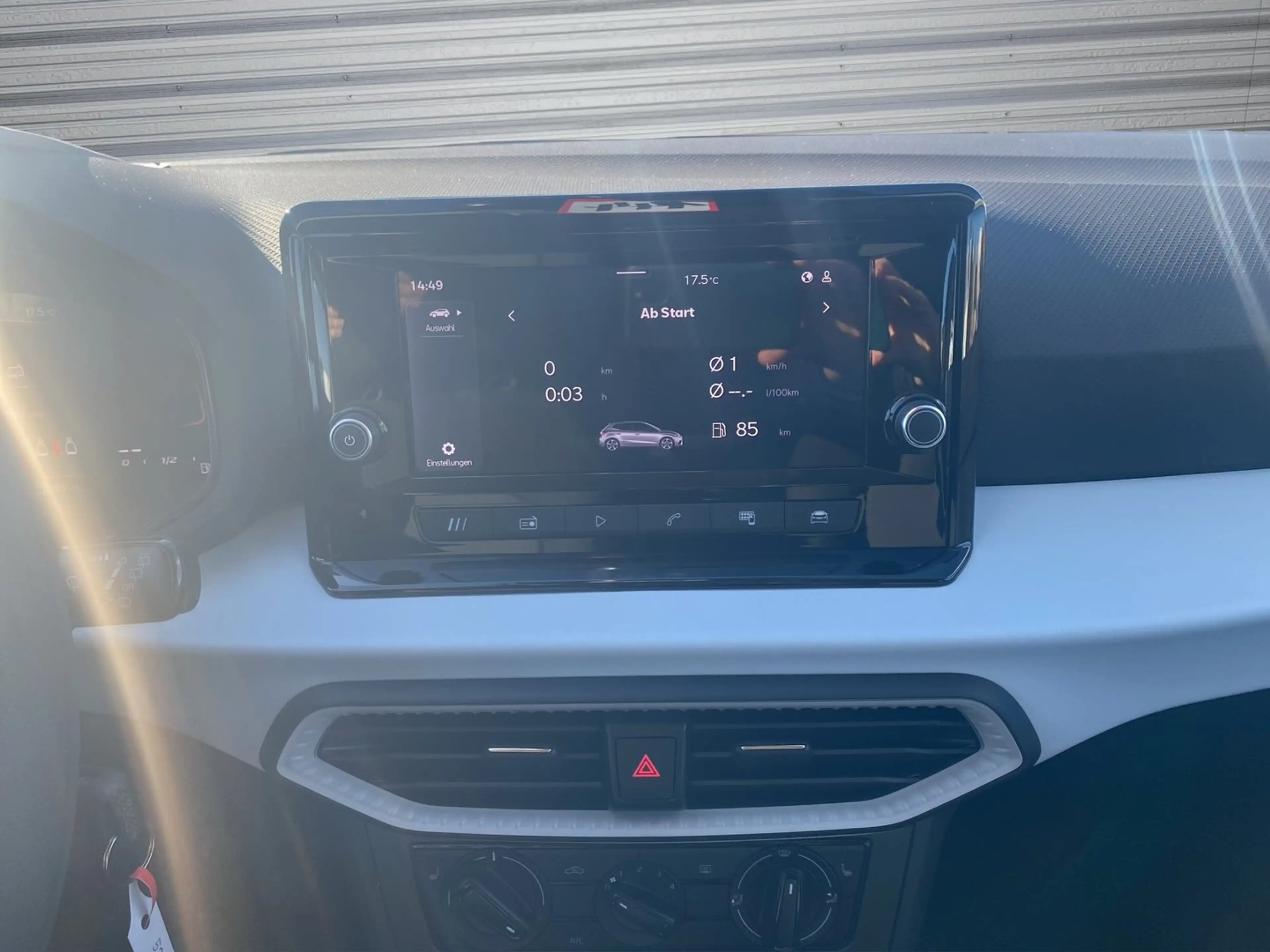 SEAT Ibiza Reference Edition 1.0 TSI — photo 11