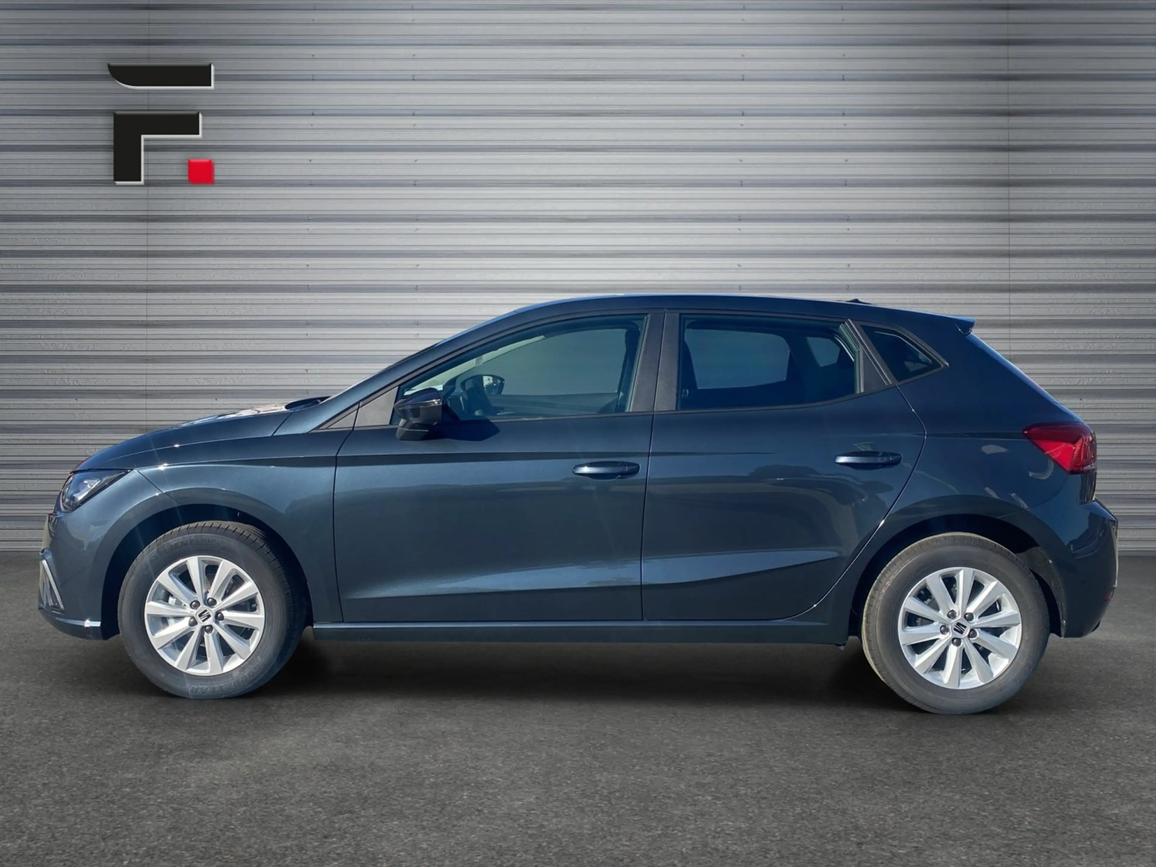 SEAT Ibiza Reference Edition 1.0 TSI — photo 8