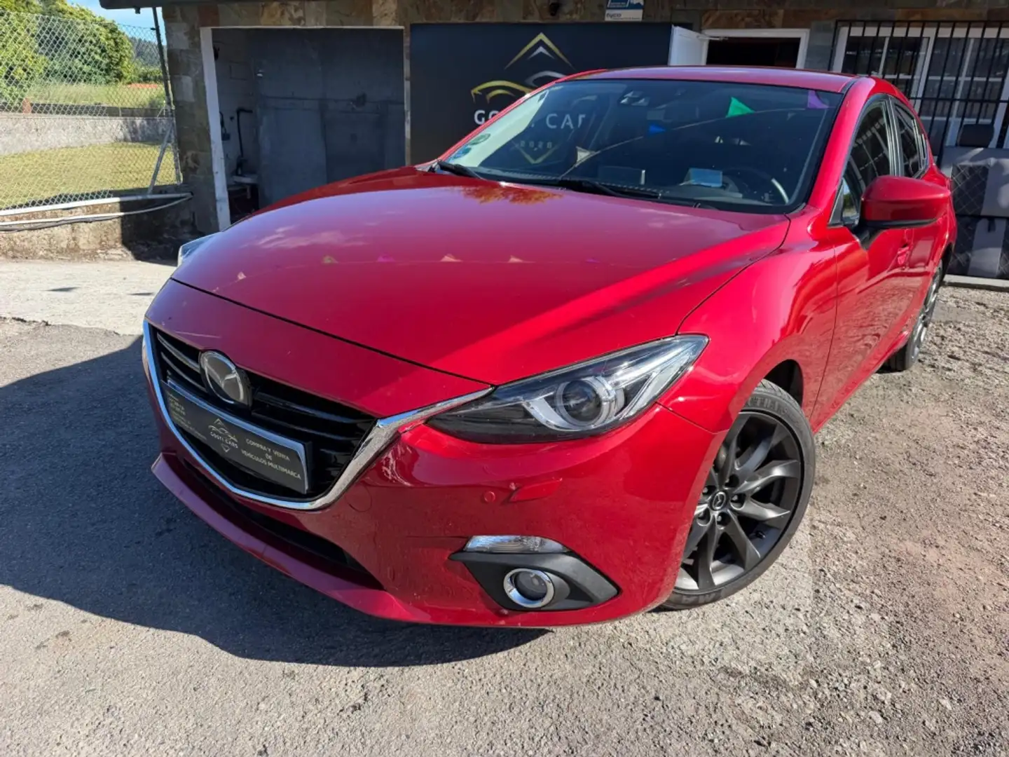 Mazda 3 2.2 Luxury 110kW Rojo - 2