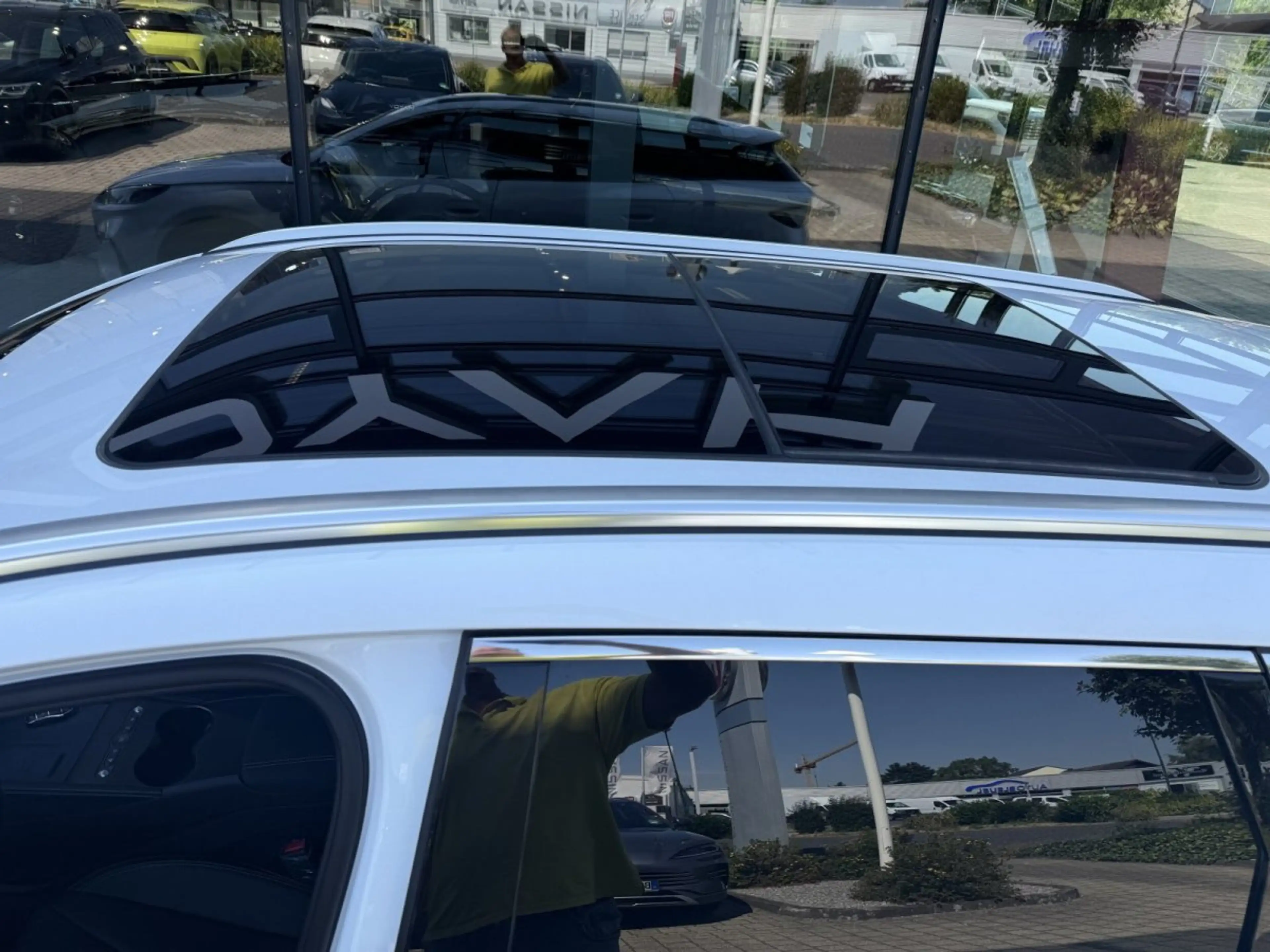 BYD Seal 6 DM-I Touring Comfort *Privacy*Pano*Leder*360Grad* — photo 6