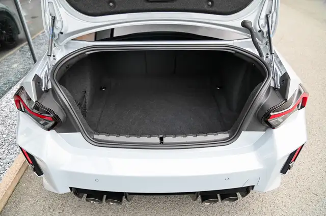 BMW M2 view 9