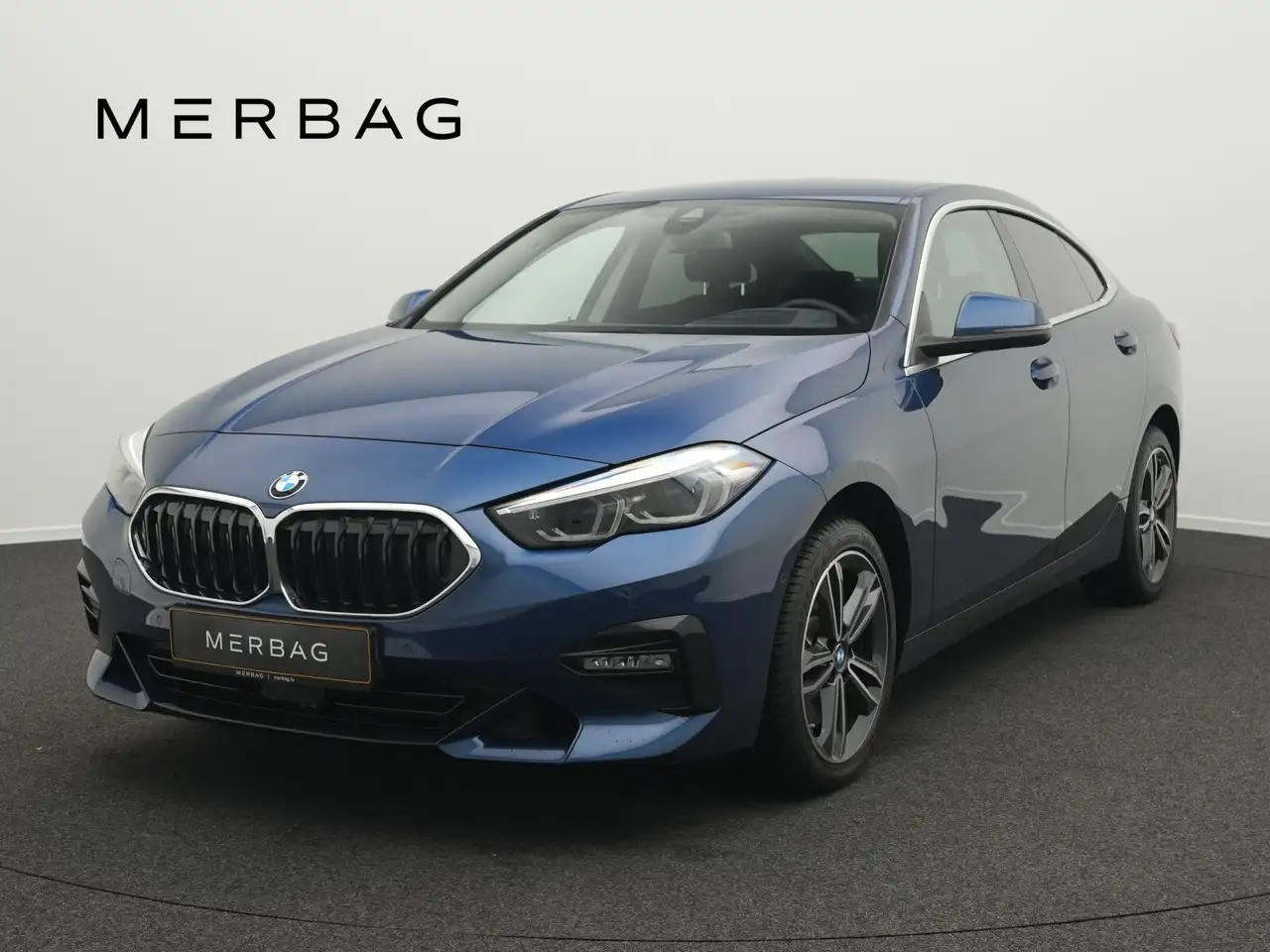 BMW 220