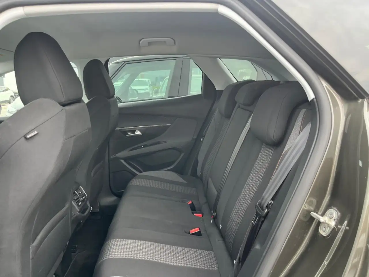 Peugeot 3008 2a serie 3008 BlueHDi 130 S&S Active, миниатюра 19