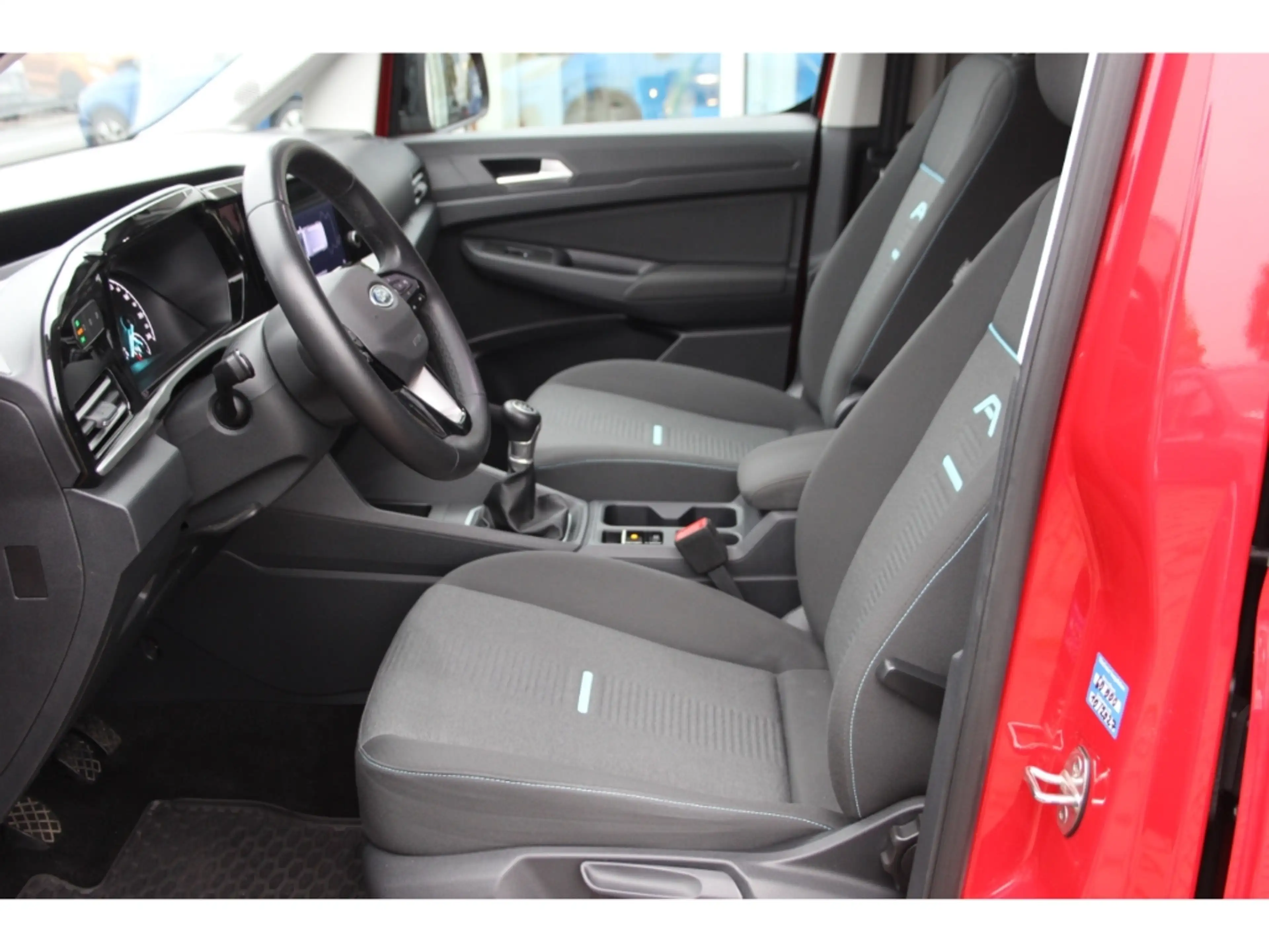 Ford Grand Tourneo 2.0 Active AWD AHZV GARANTIE — photo 6