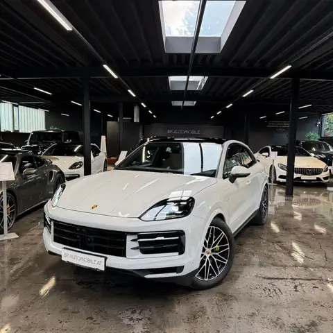 2024 Porsche Cayenne in White for sale