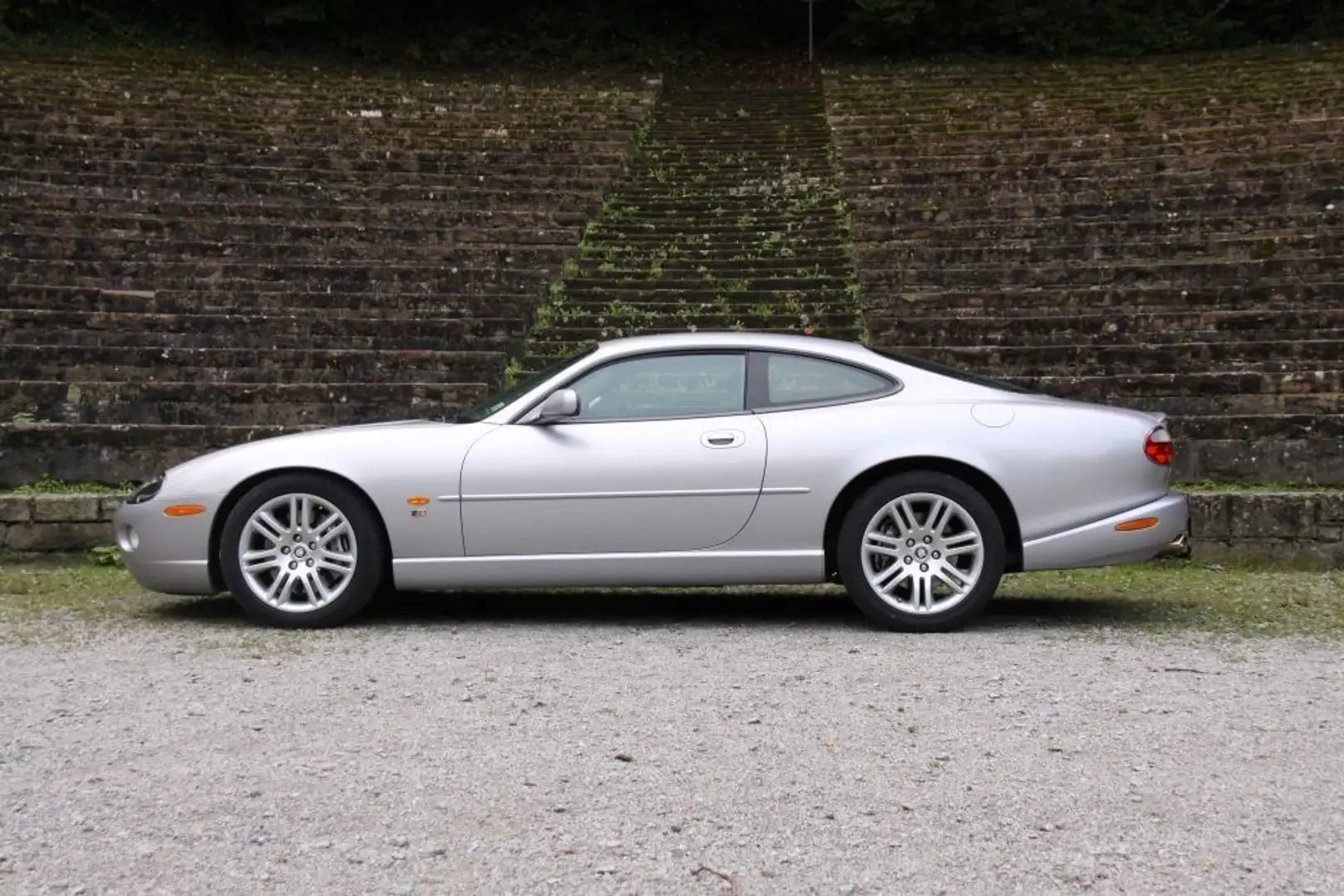 Jaguar XKR Coupé 2 Jahre Garantie Silber - 2
