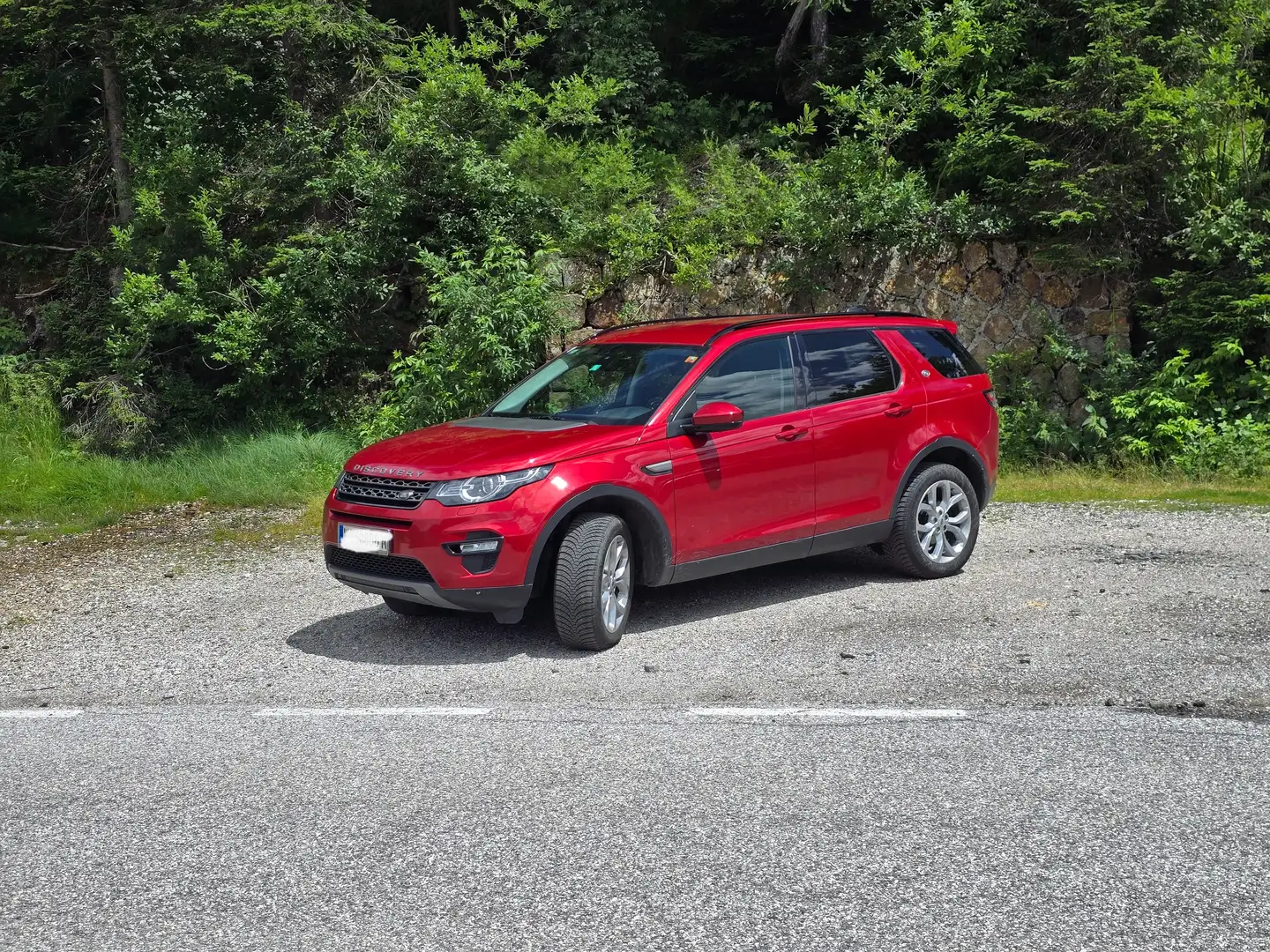 Land Rover Discovery Sport 2,0 TD4 150 4WD Pure Roşu - 1