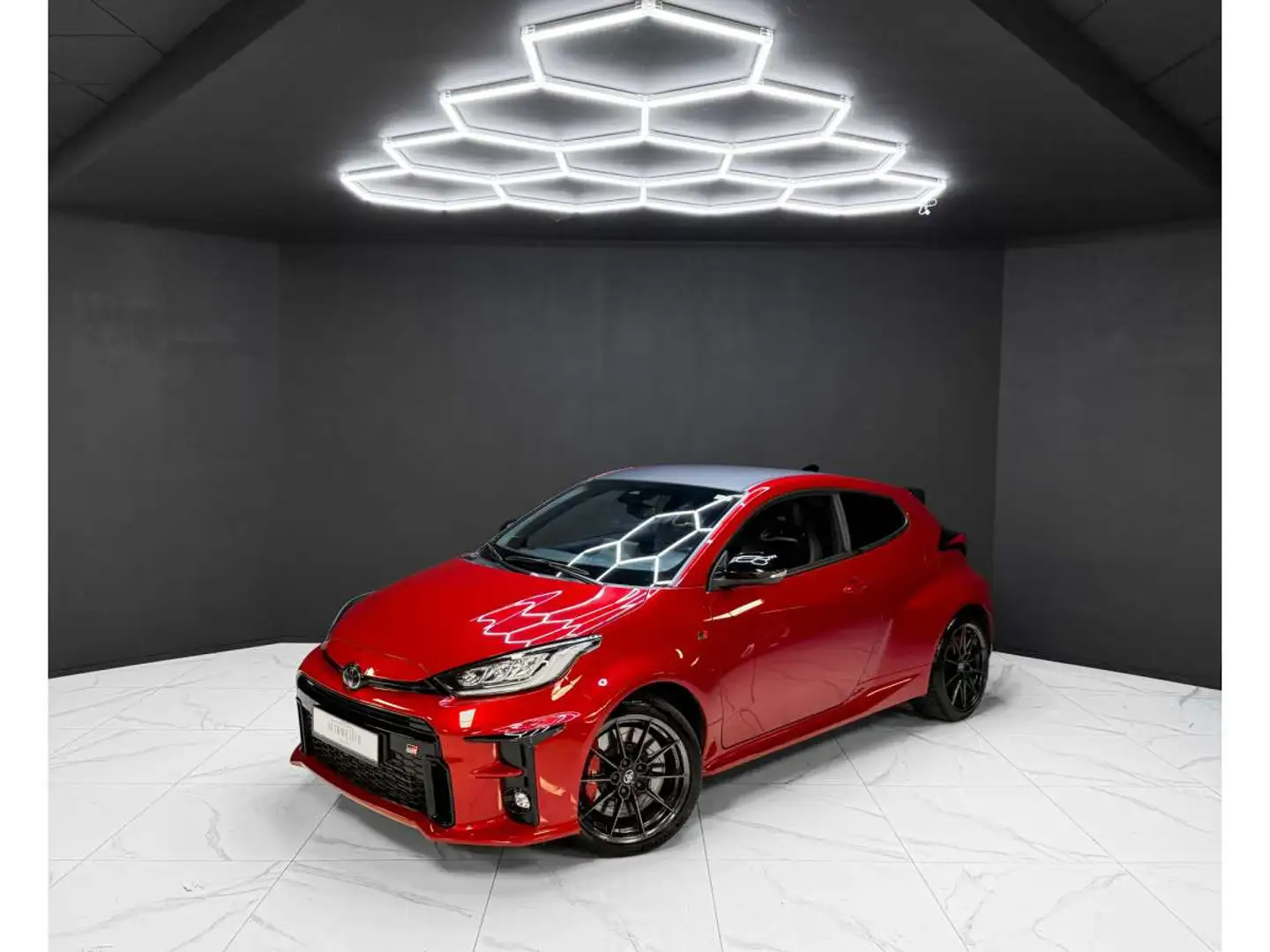 Toyota Yaris GR 1.6 GR Rouge - 1
