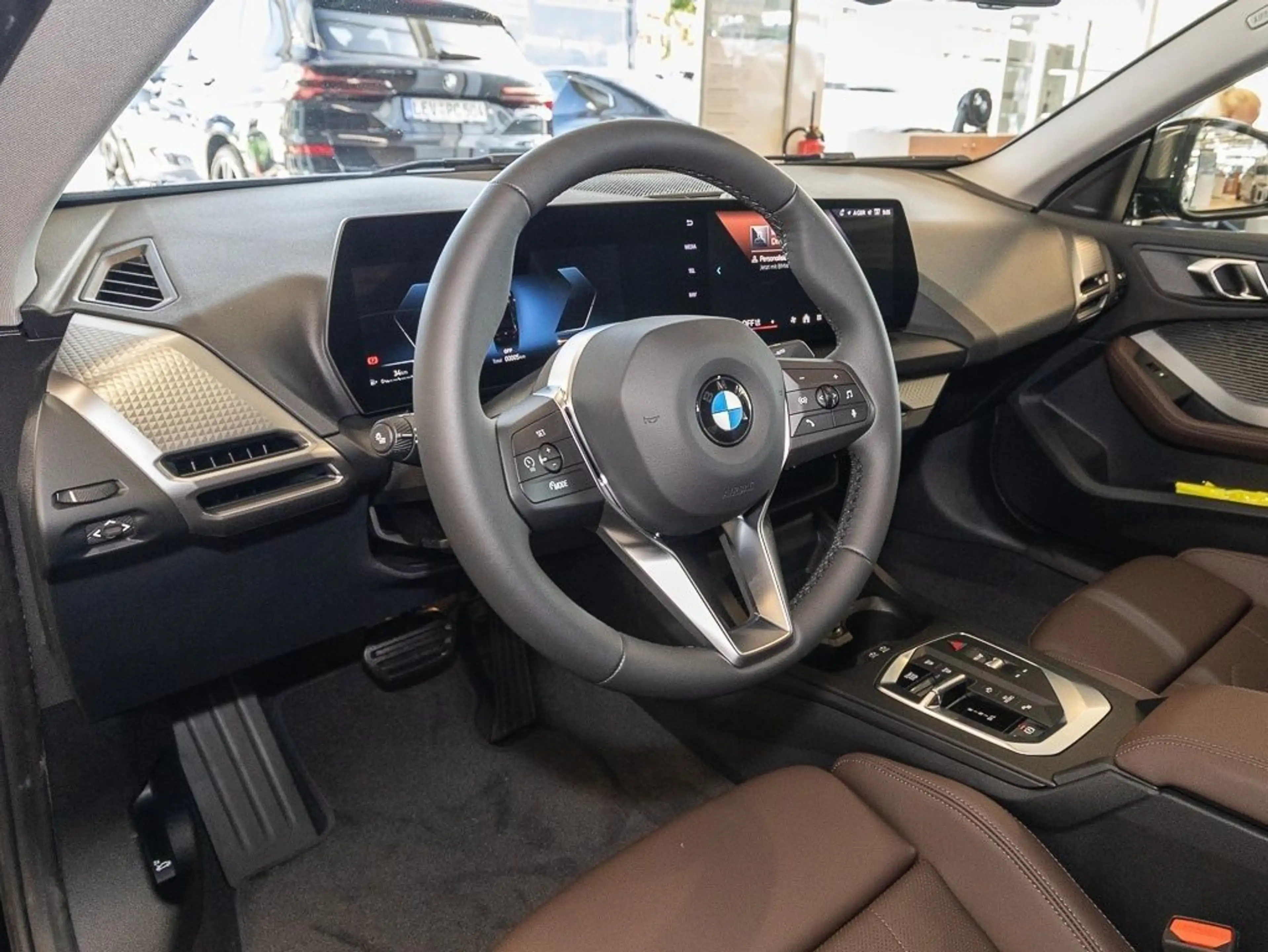 BMW 216 RFK NAVI LED PDC V+H DAB Parkass. Tempomat — photo 4
