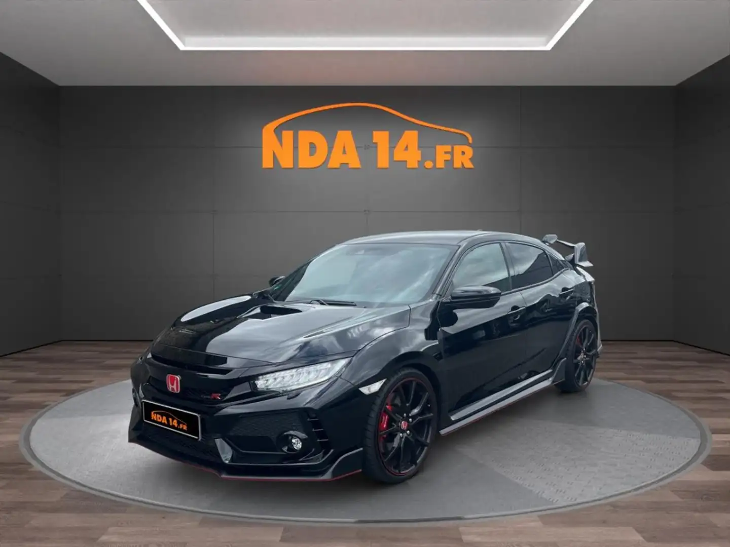Honda Civic GT 2.0 I-VTEC Noir - 1