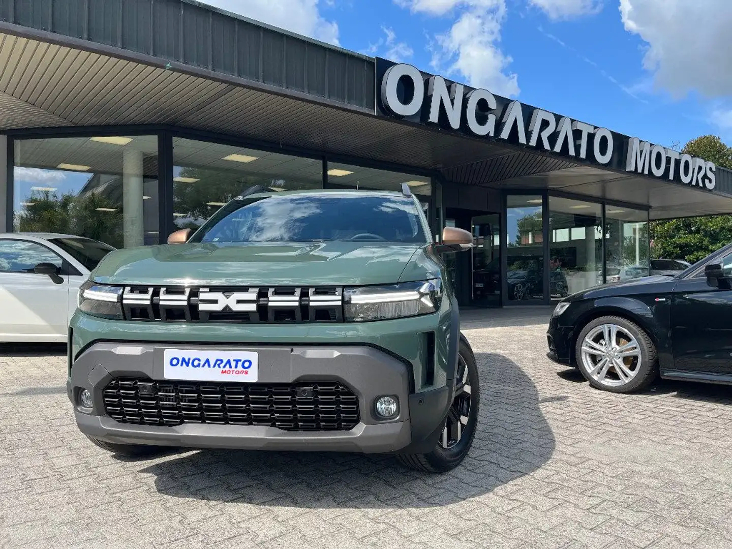 Dacia Duster 1.0 TCe GPL 4x2 Extreme #Pack.Techno #Winter.Pack Vert - 1