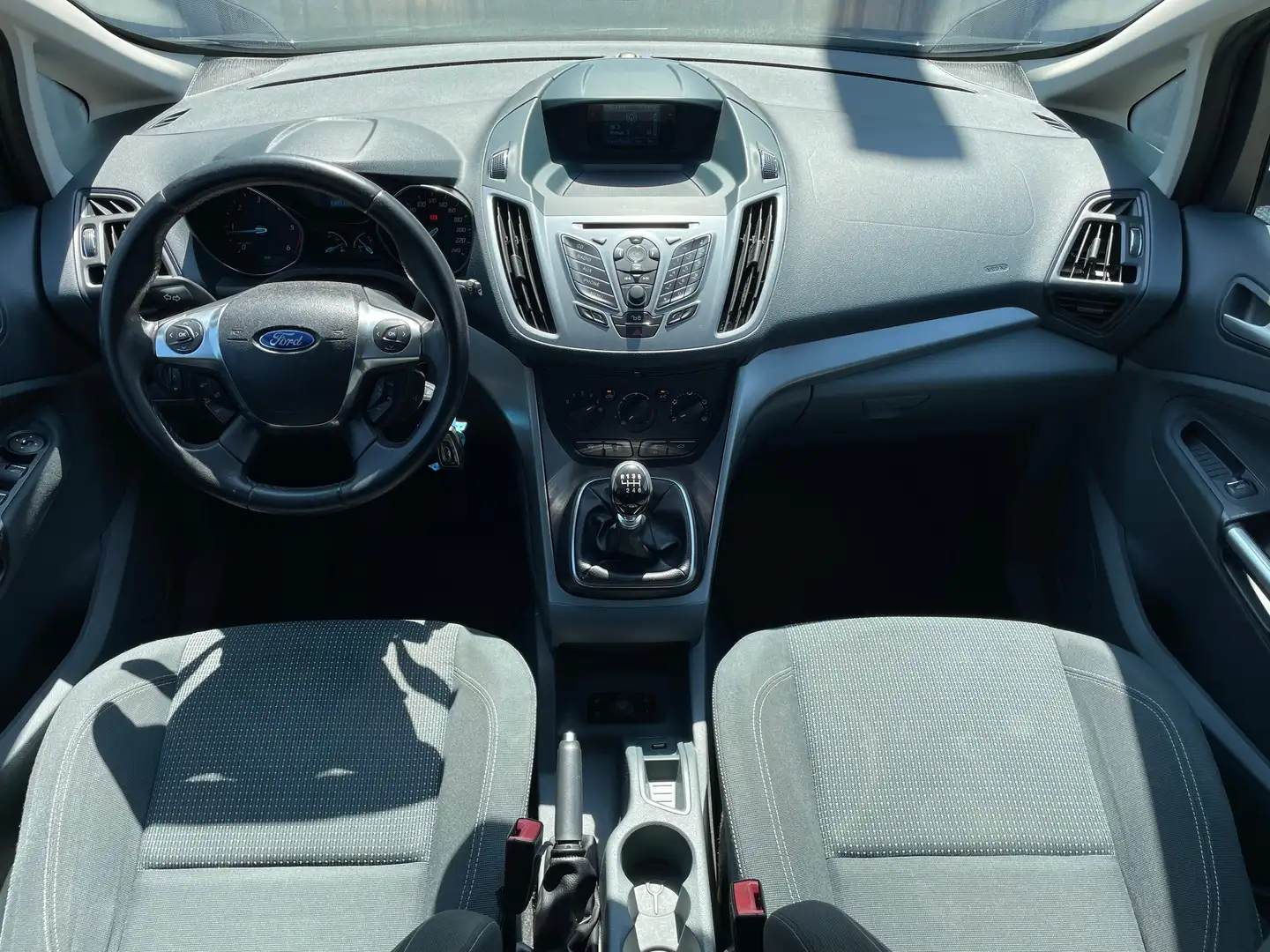Ford C-Max 1,6 TDCi * 2. Besitz * Schwarz - 2