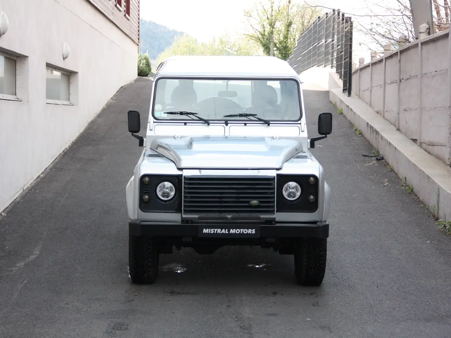 Land Rover Defender DEFENDER 110 HARD TOP SE Argent - 1