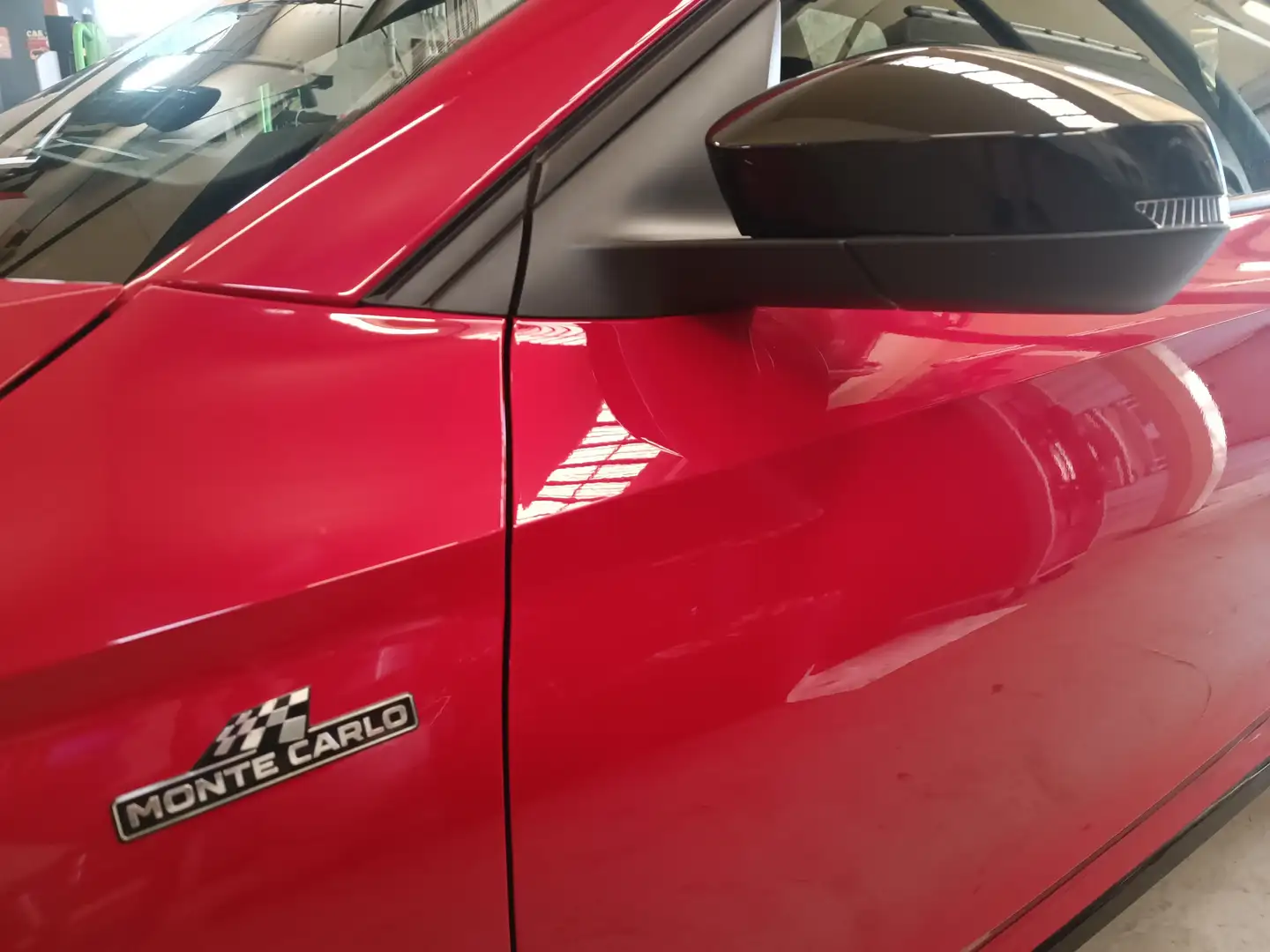 Skoda Fabia Fabia 110cv TSI Monte Carlo DSG Rouge - 2