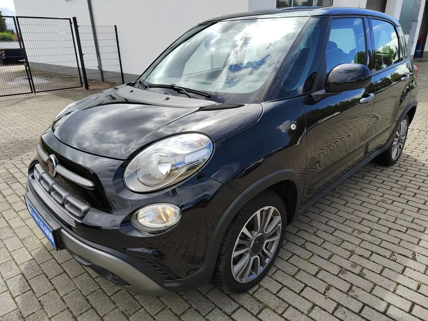 Fiat 500L Cross 1.4 16V 70kW E6D AHK-Allwetter-PDC-Klima-NSW Schwarz - 1