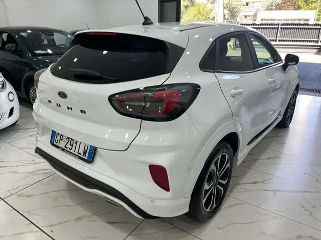 Ford Puma view 6