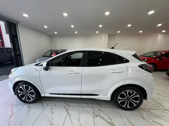Ford Puma view 3