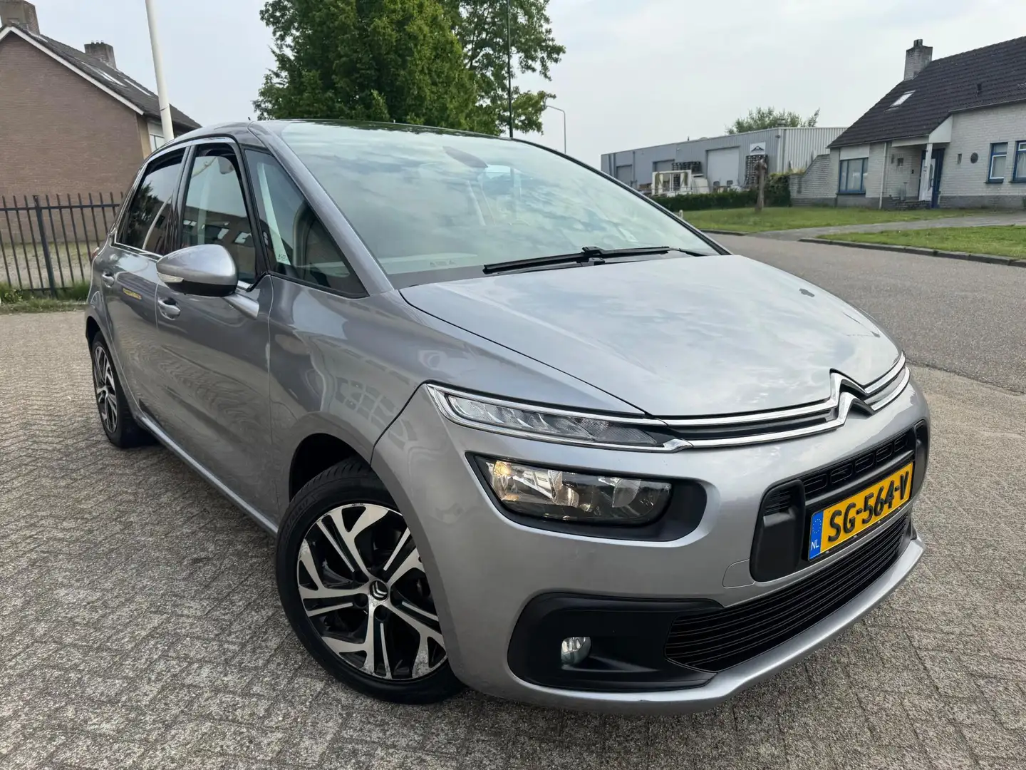 Citroen C4 Picasso 1.2 PureTech Selection AUTOMAAT, 1e Eigenaar, Navi Gris - 2