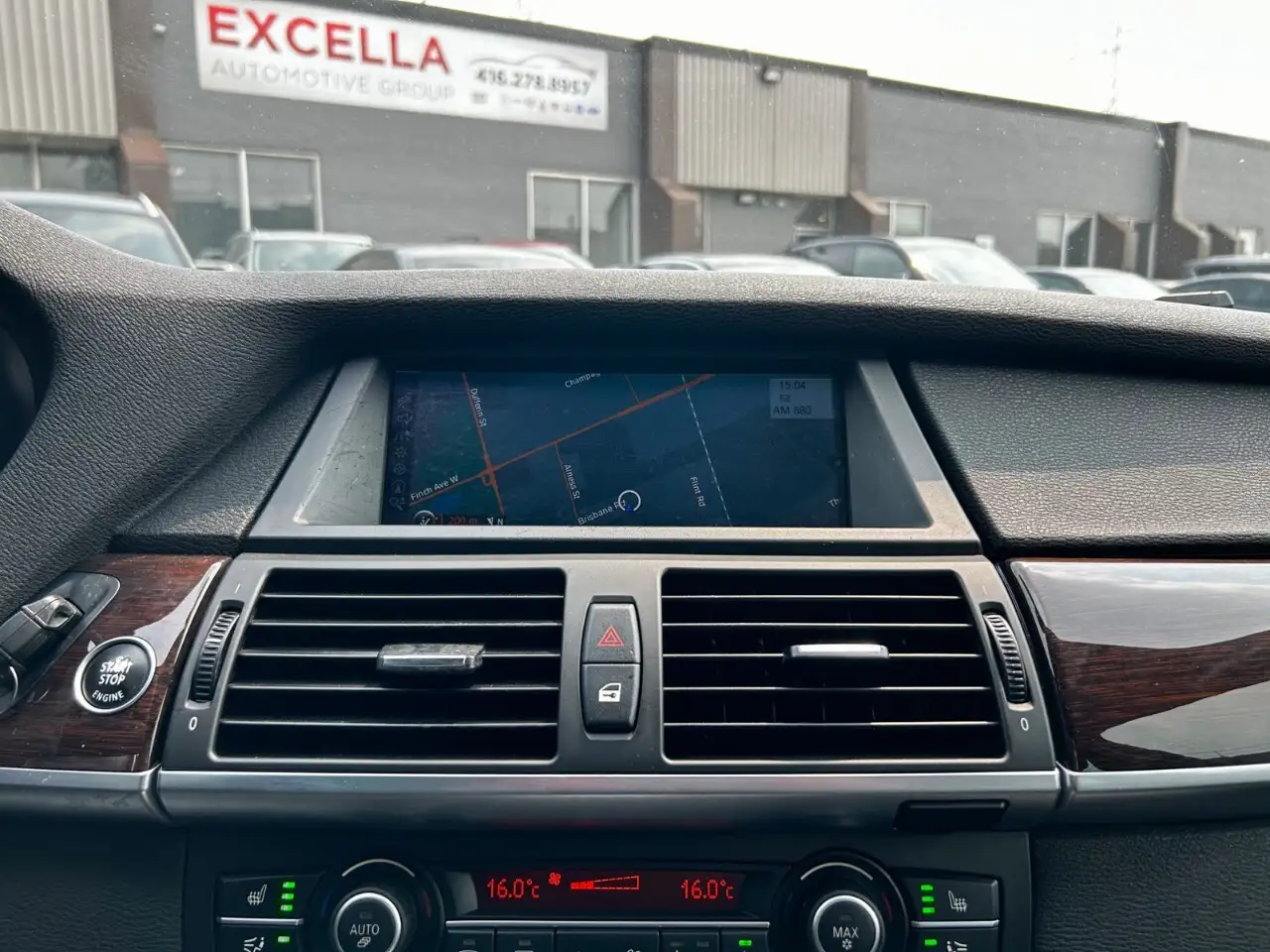 BMW X6 снимка BMW X6