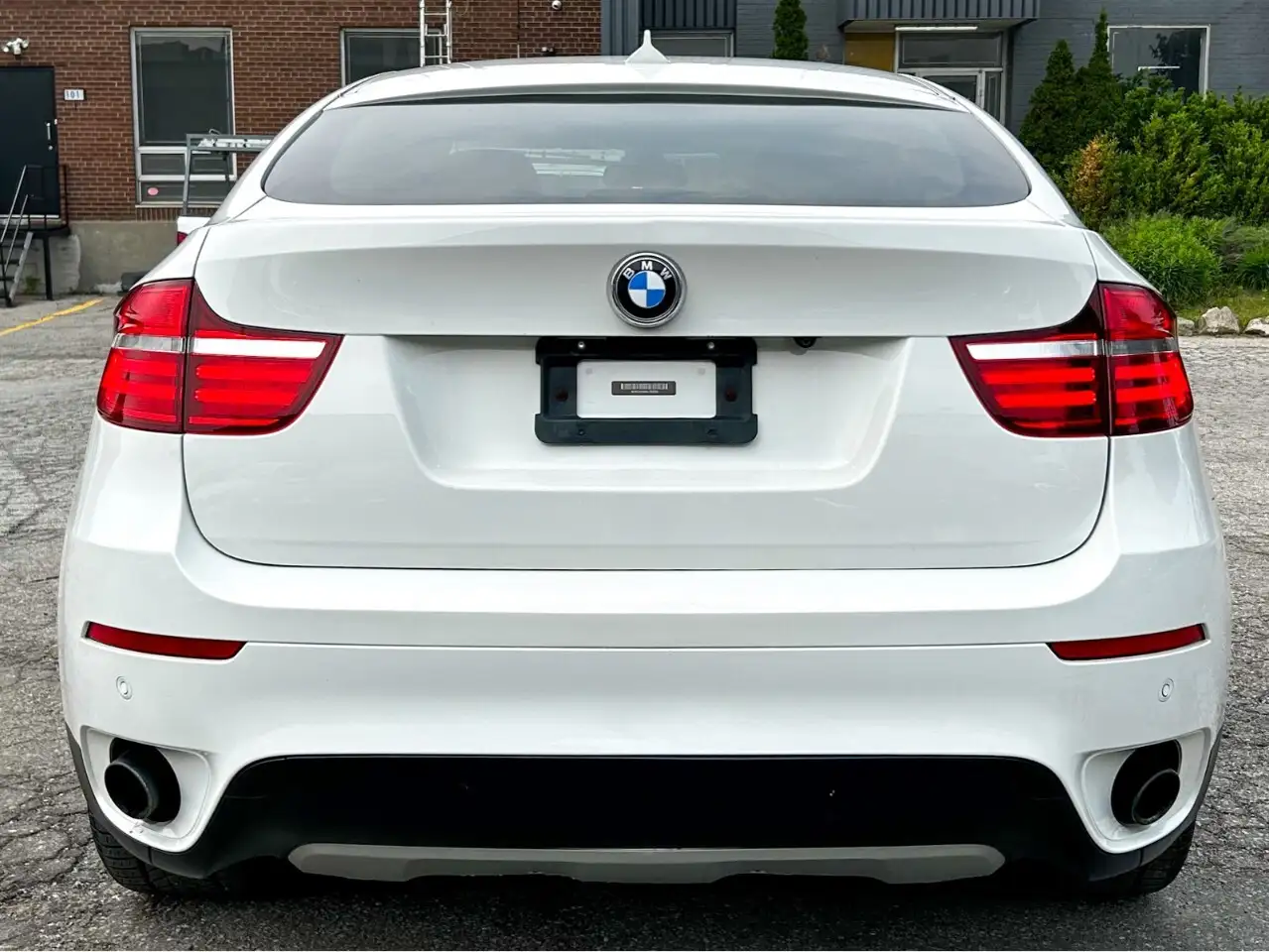 BMW X6 снимка BMW X6