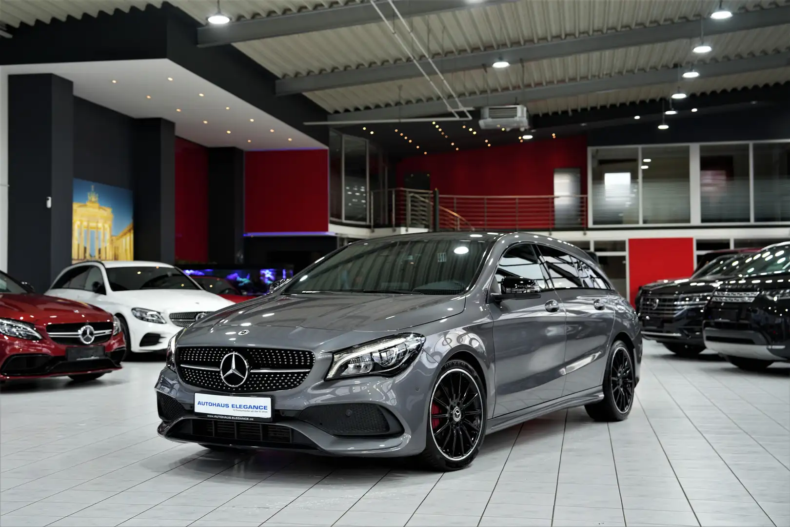Mercedes-Benz CLA 200 *AMG-LINE*NIGHT*PANO*LED* Gris - 1