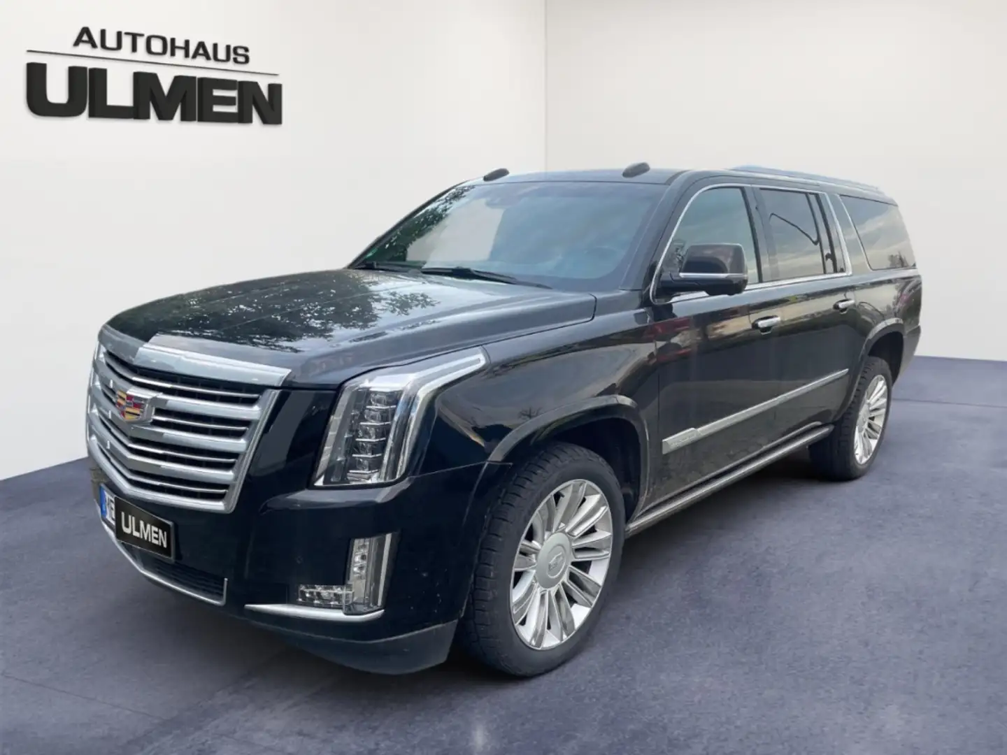 Cadillac Escalade Platinum ESV 7-Sitzer MJ2017 Black/Black Voll Zwart - 2