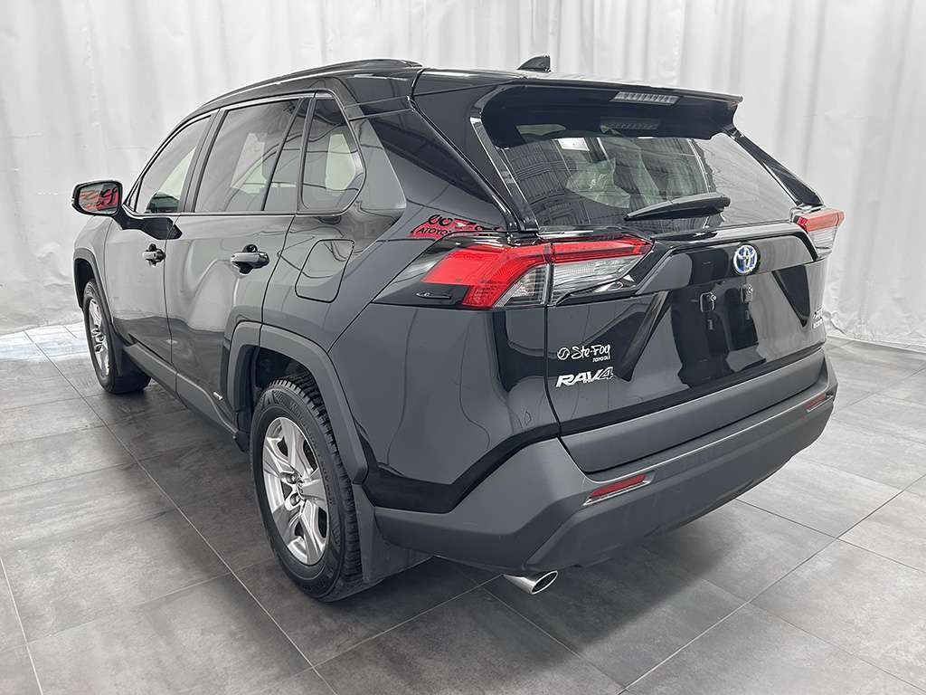 2023 Toyota RAV4 XLE HYBRID - AWD - TOIT OUVRANT - SIEGES CHAUFFANT — снимка 1
