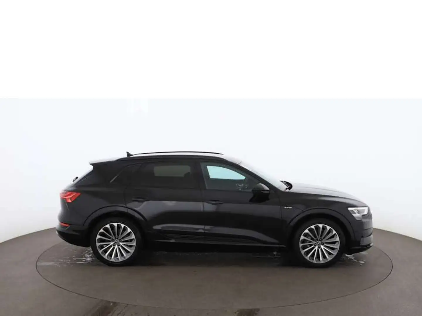 Audi e-tron 50 quattro advanced 71kWh Aut LED LUFT NAV Schwarz - 2